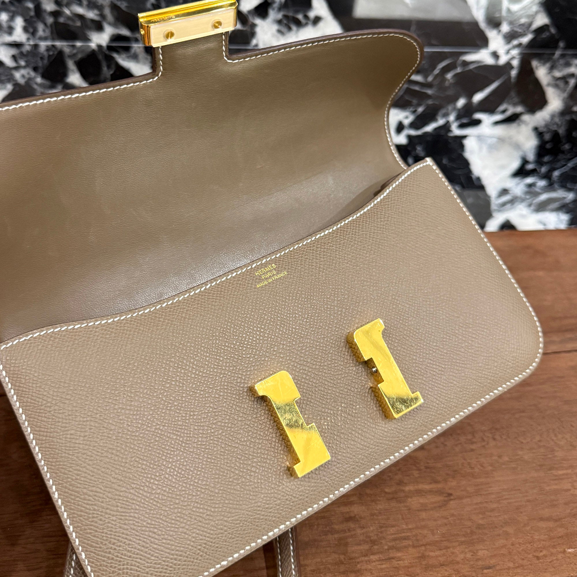 HERMES Constance Elan Shoulder Bag "Etoupe" W刻印 エルメス コンスタンス エラン ショルダーバッグ "エトゥープ" W刻印