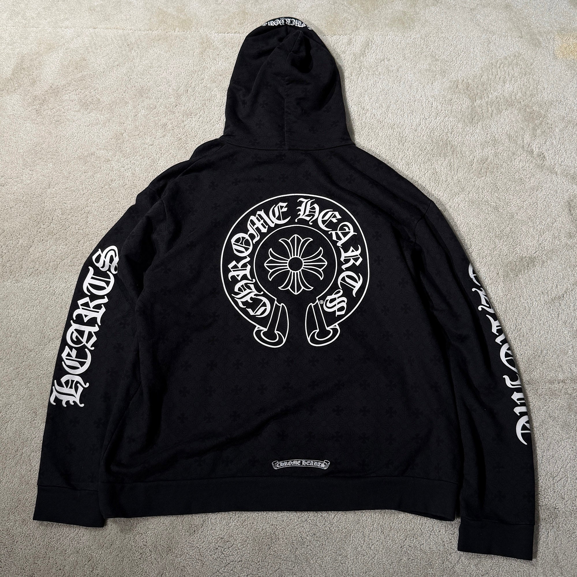 CHROME HEARTS Vertical Logo CH Plus Pullover Hoodie Size XL クロムハーツ ヴァーティカルロゴ CHプラス総柄 プルオーバーフーディ サイXL