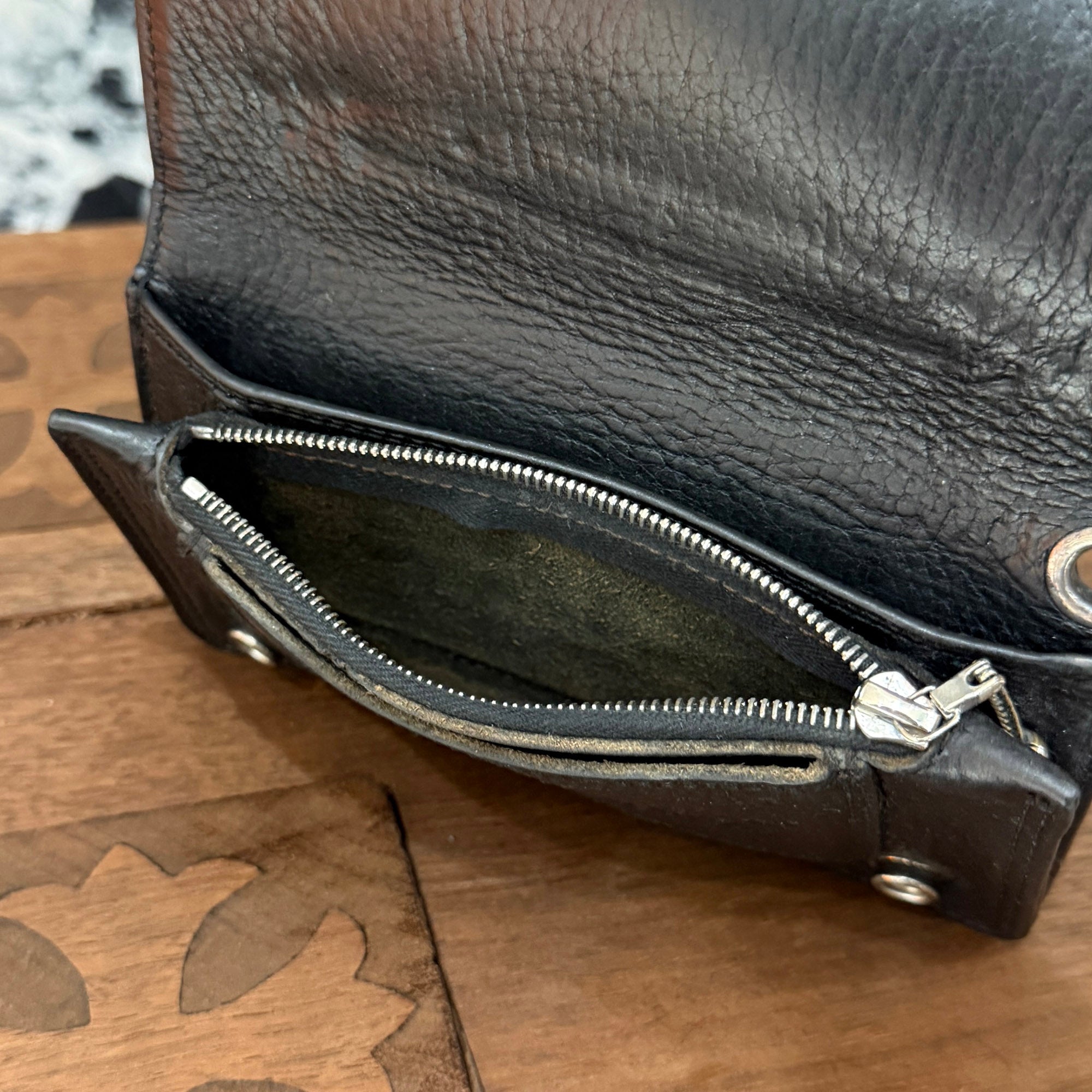 CHROME HEARTS 1 Zip Cross Patch Leather Wallet クロムハーツ 1ジップ クロスパッチ レザーウォレット