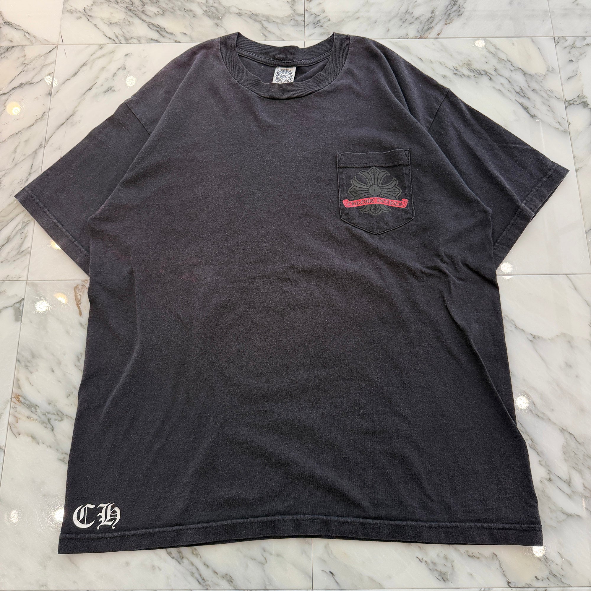 CHROME HEARTS CH Plus Scroll Red Horseshoe Tee Size XL クロムハーツ CHプラス スクロール レッド ホースシュー Tシャツ サイズXL