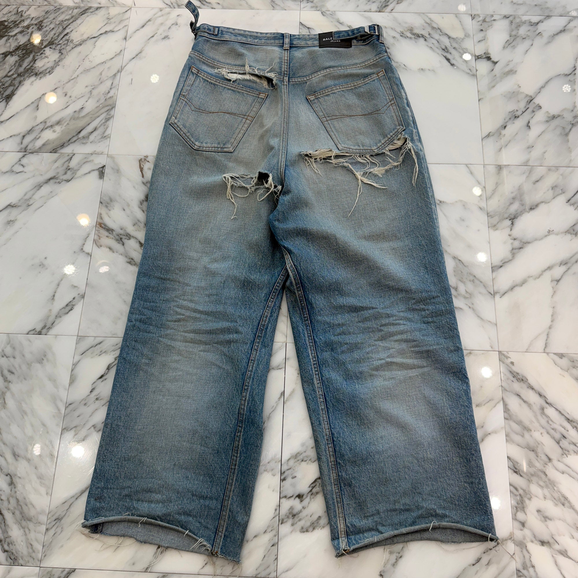 BALENCIAGA 2022SS Large Fit Destroyed Denim Pants 697828 TJW79 Size S バレンシアガ ラージフィット ダメージ加工 デニムパンツ サイズS