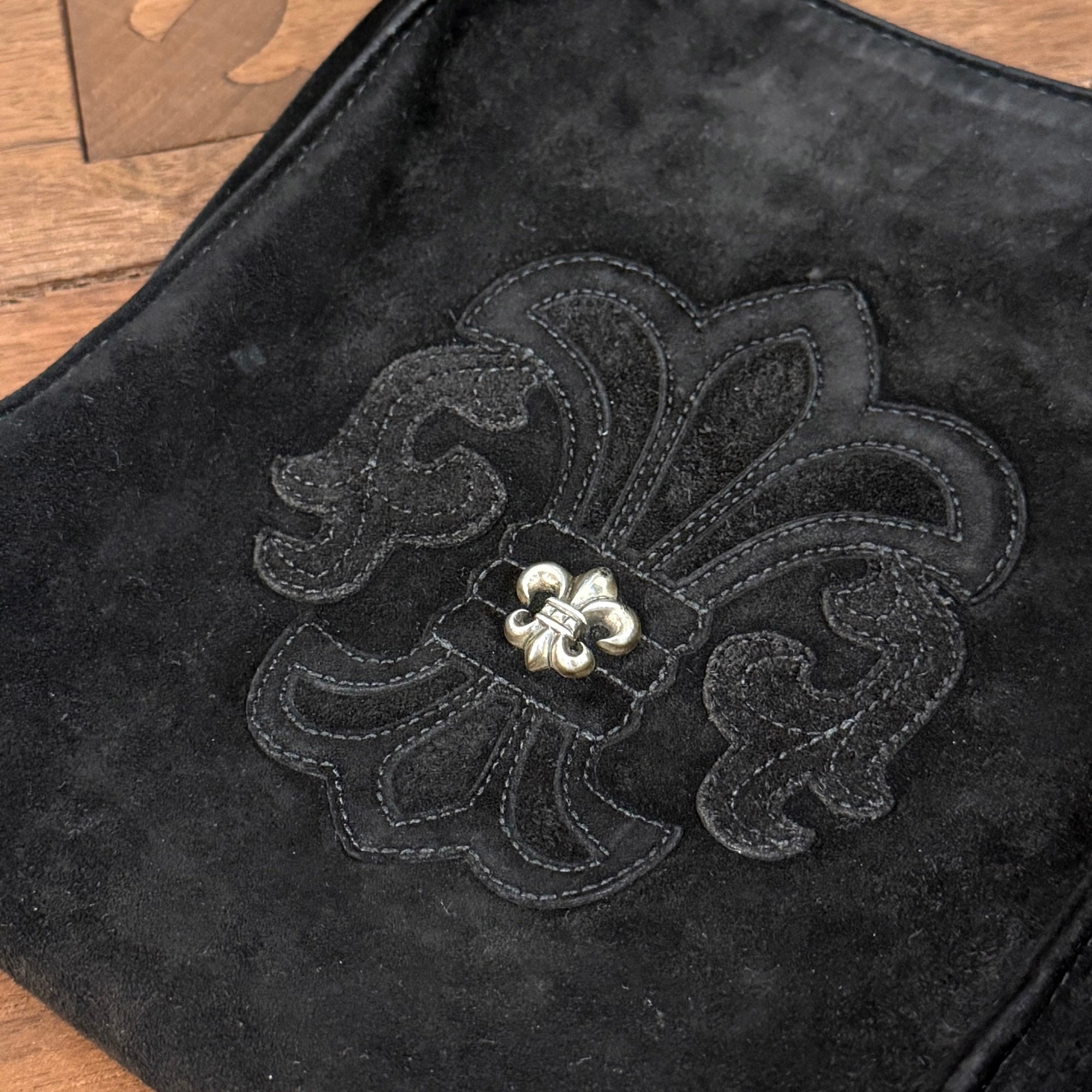 CHROME HEARTS BS Flare Square Pocket Suede Leather Shoulder Bag クロムハ―ツ BSフレア スクエアポケット スエードレザーショルダーバッグ