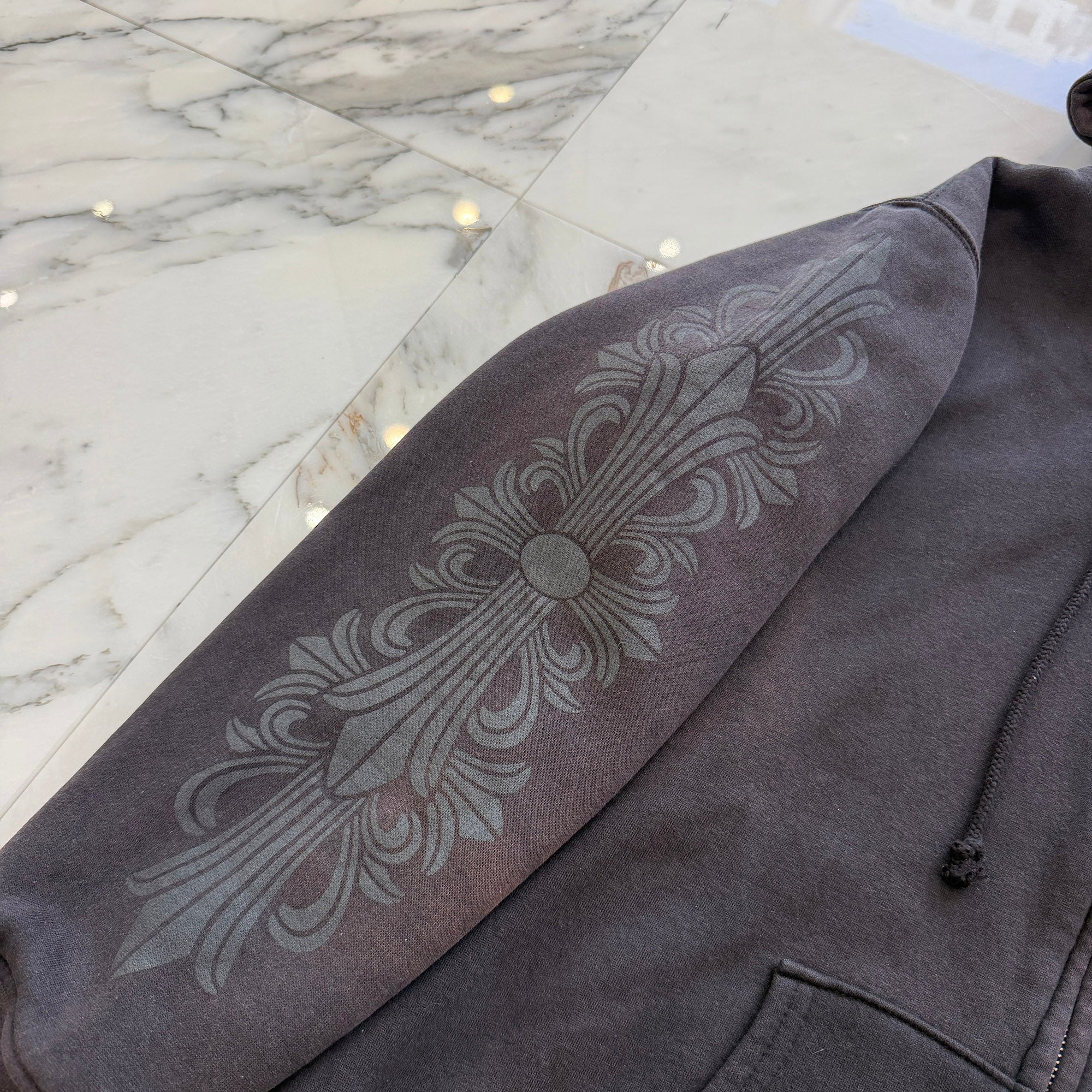 CHROME HEARTS Back Floral Cross Scroll Zip Up Hoodie Size M クロムハーツ バックフローラルクロス スクロール ジップアップ フーディ サイズM