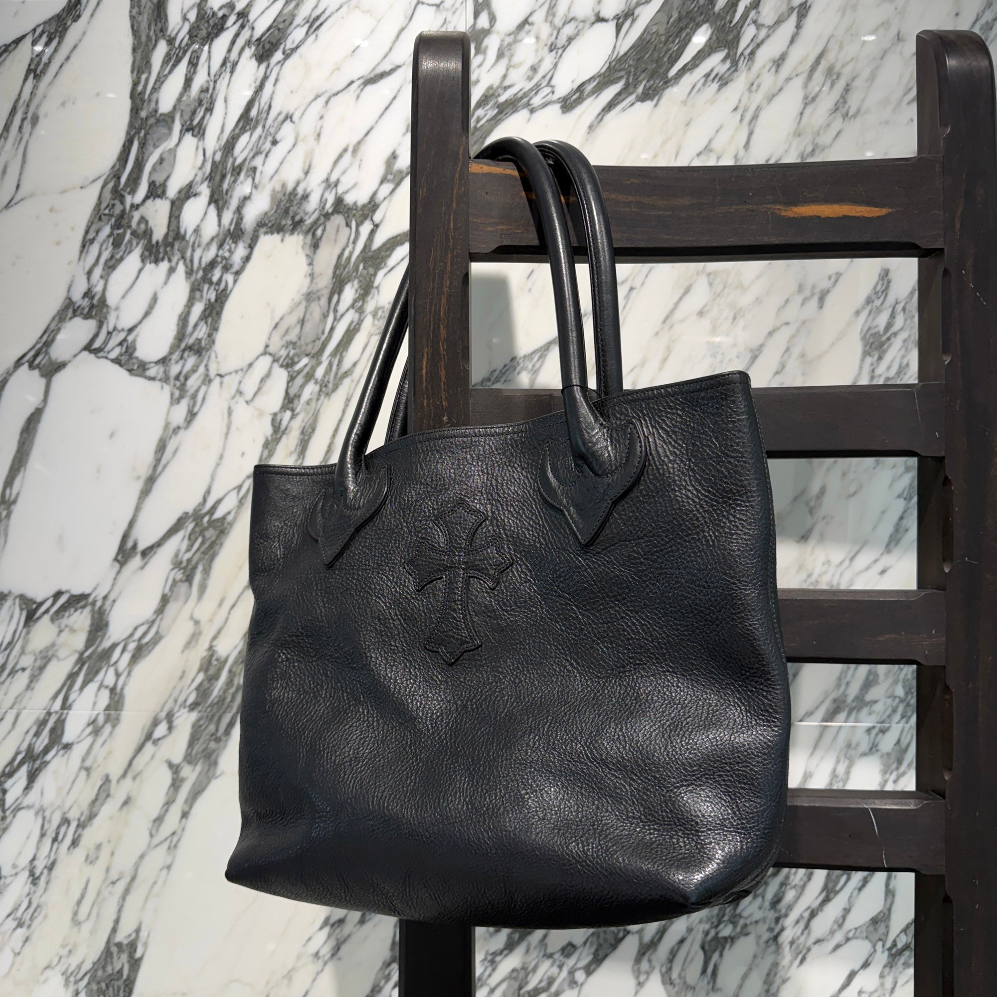 CHROME HEARTS レザー トートバッグ クロス パッチ CHROME HEARTS 1 Cross Leather Patch FS Leather Tote Bag クロム