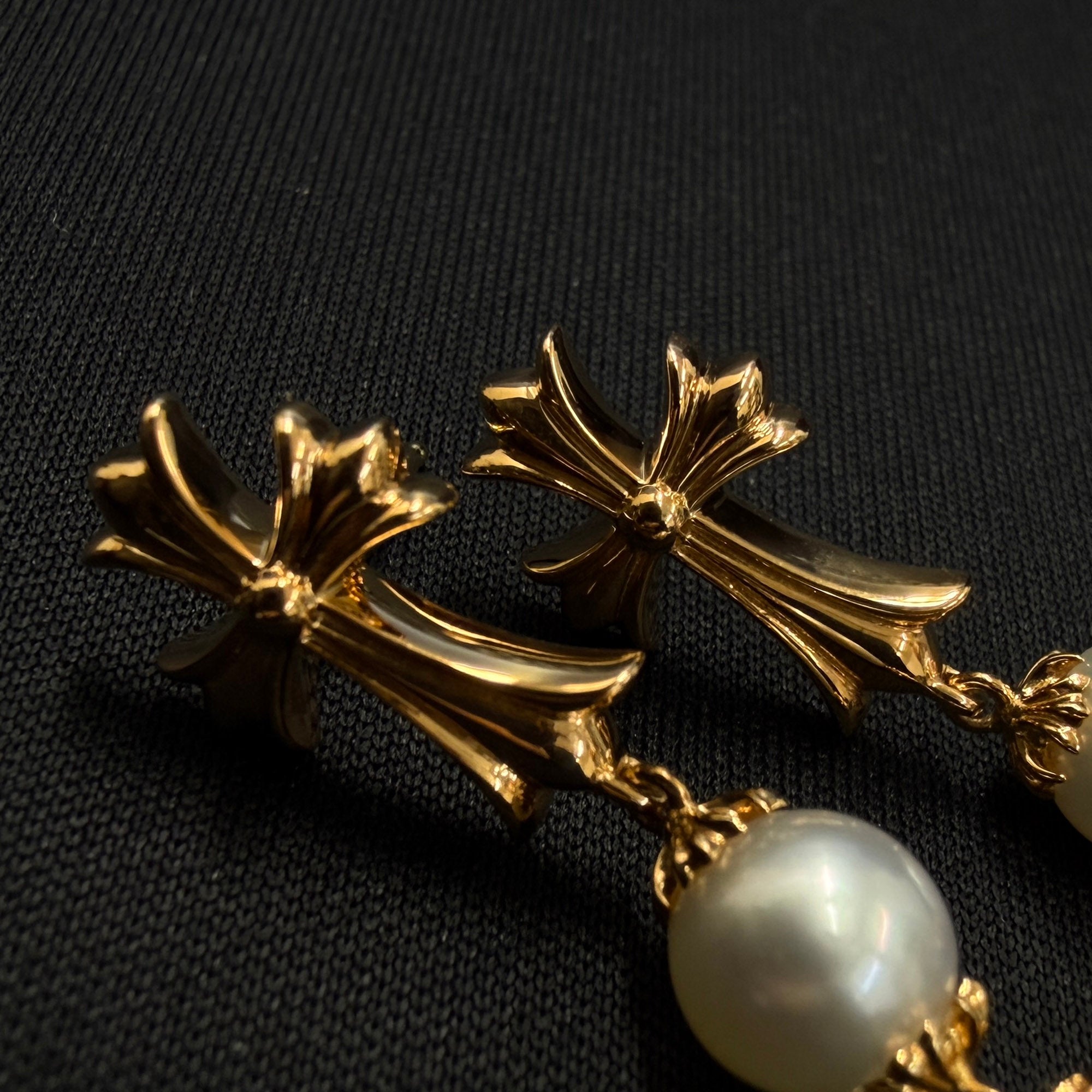 CHROME HEARTS × MIKIMOTO K22 CH Cross Spike Pearl Drop Earrings クロムハーツ × ミキモト K22 CHクロス スパイク パール ドロップ ピアス