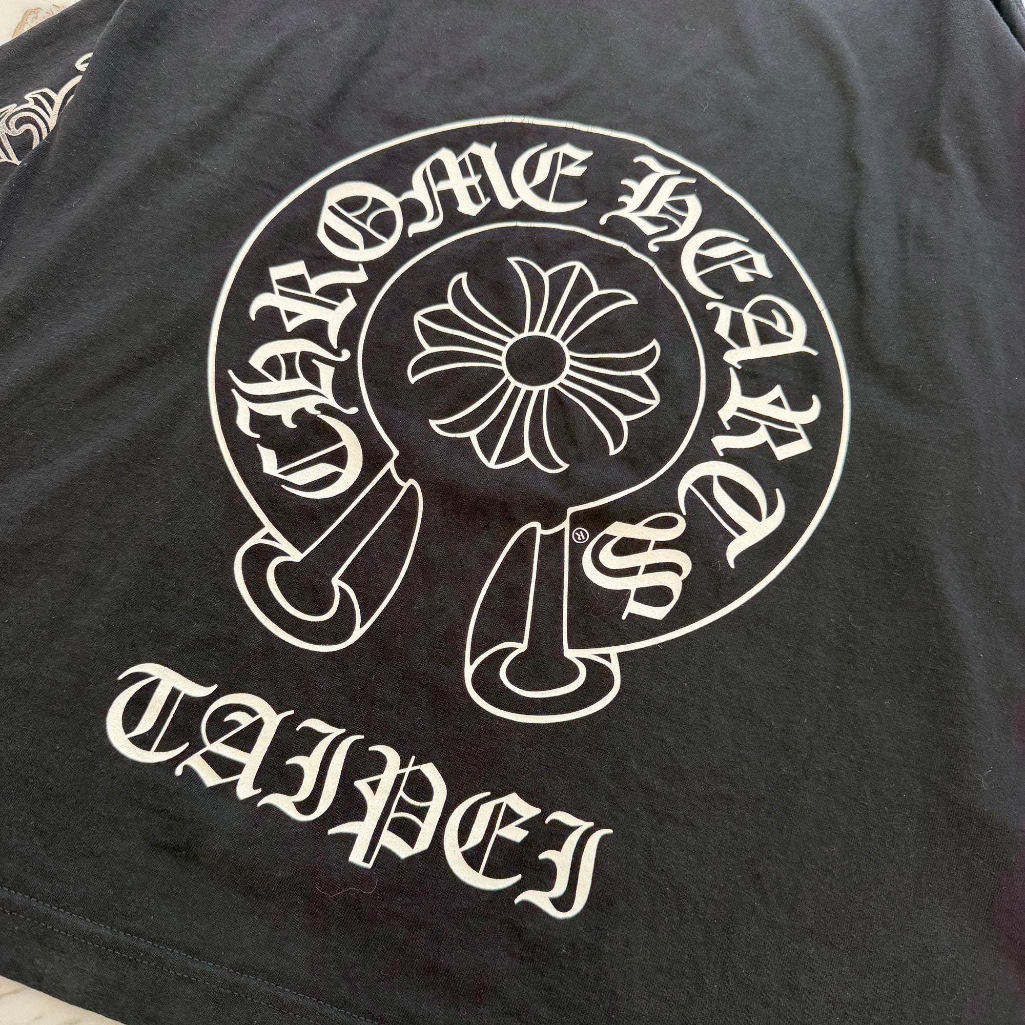 CHROME HEARTS TAIPEI Limited Horseshoe Long Sleeve Tee Size L クロムハーツ 台北限定 ホースシューロングスリーブTシャツ サイズL