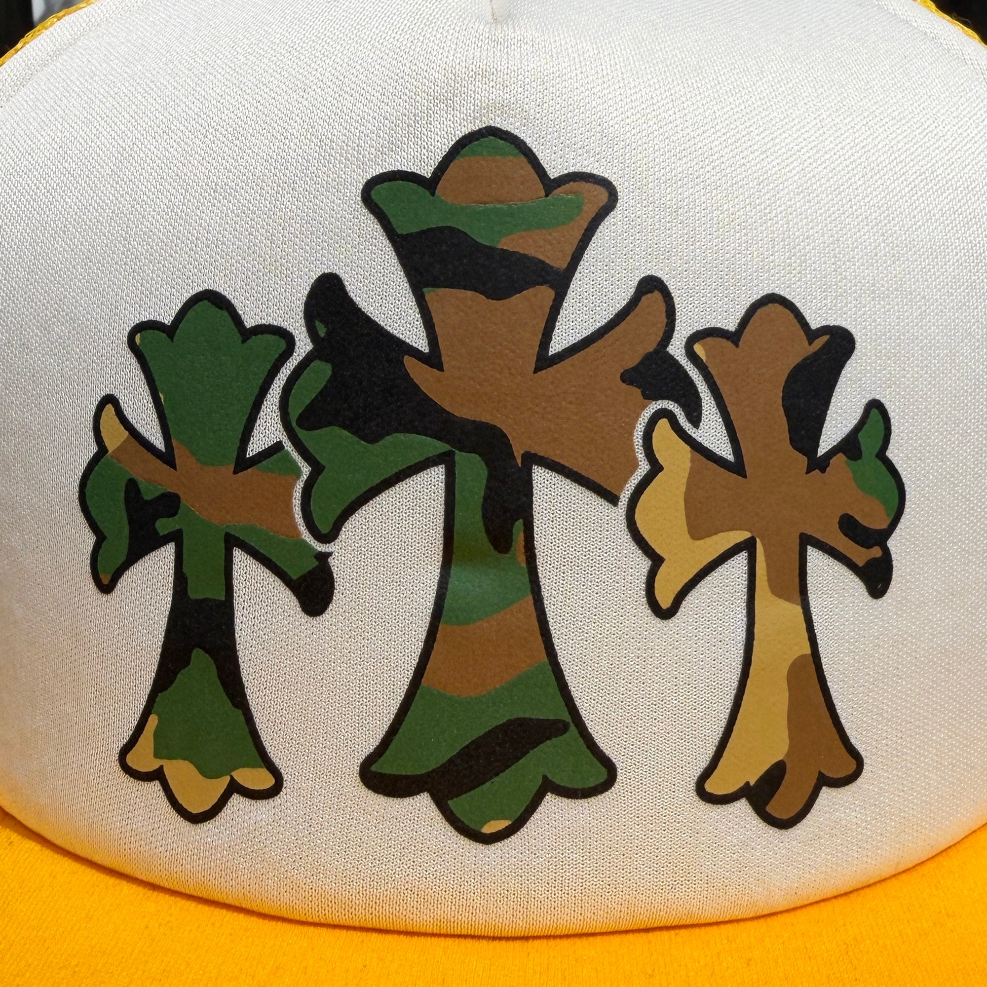 CHROME HEARTS Camo Cemetery Cross Tracker Cap Size ONE SIZE (53-60) クロムハーツ カモ セメタリークロス トラッカーキャップ サイズ ONE SIZE (53-60)