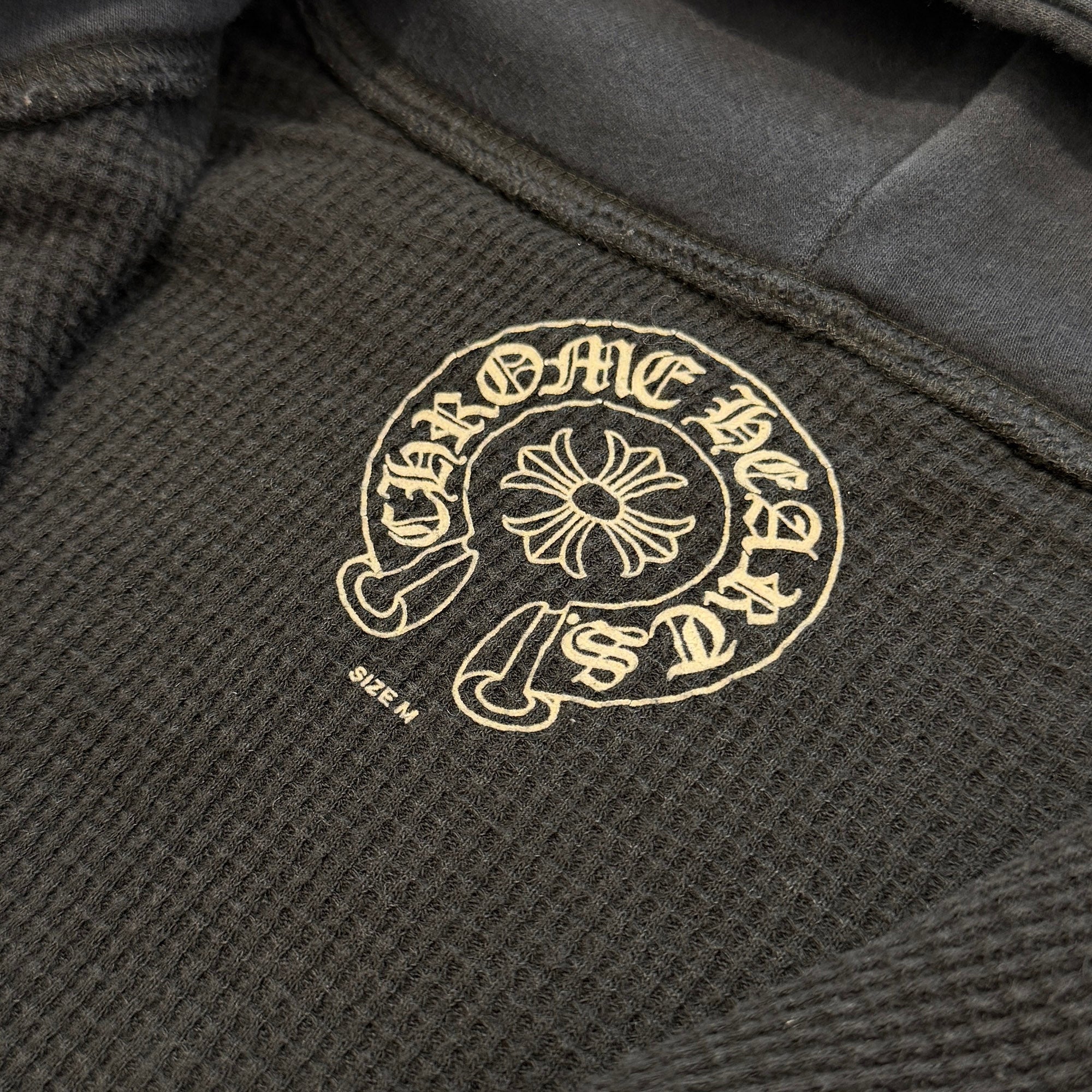 CHROME HEARTS Back Scroll Flare Knee Print Thermal Zip Up Hoodie Size M クロムハーツ バックスクロール フレアニープリント サーマルジップアップフーディ サイズM