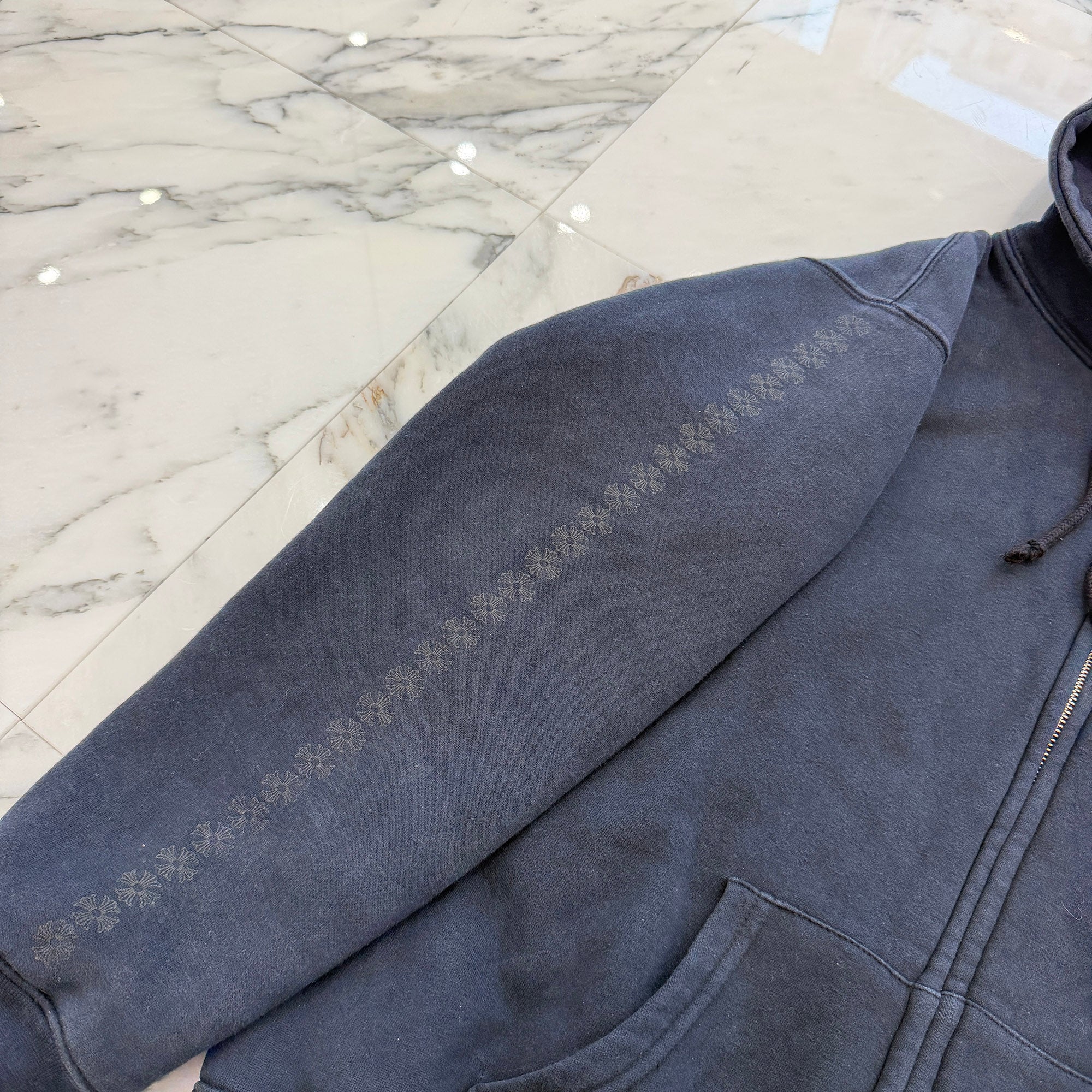 CHROME HEARTS Back Scroll Flare Knee Print Thermal Zip Up Hoodie Size M クロムハーツ バックスクロール フレアニープリント サーマルジップアップフーディ サイズM