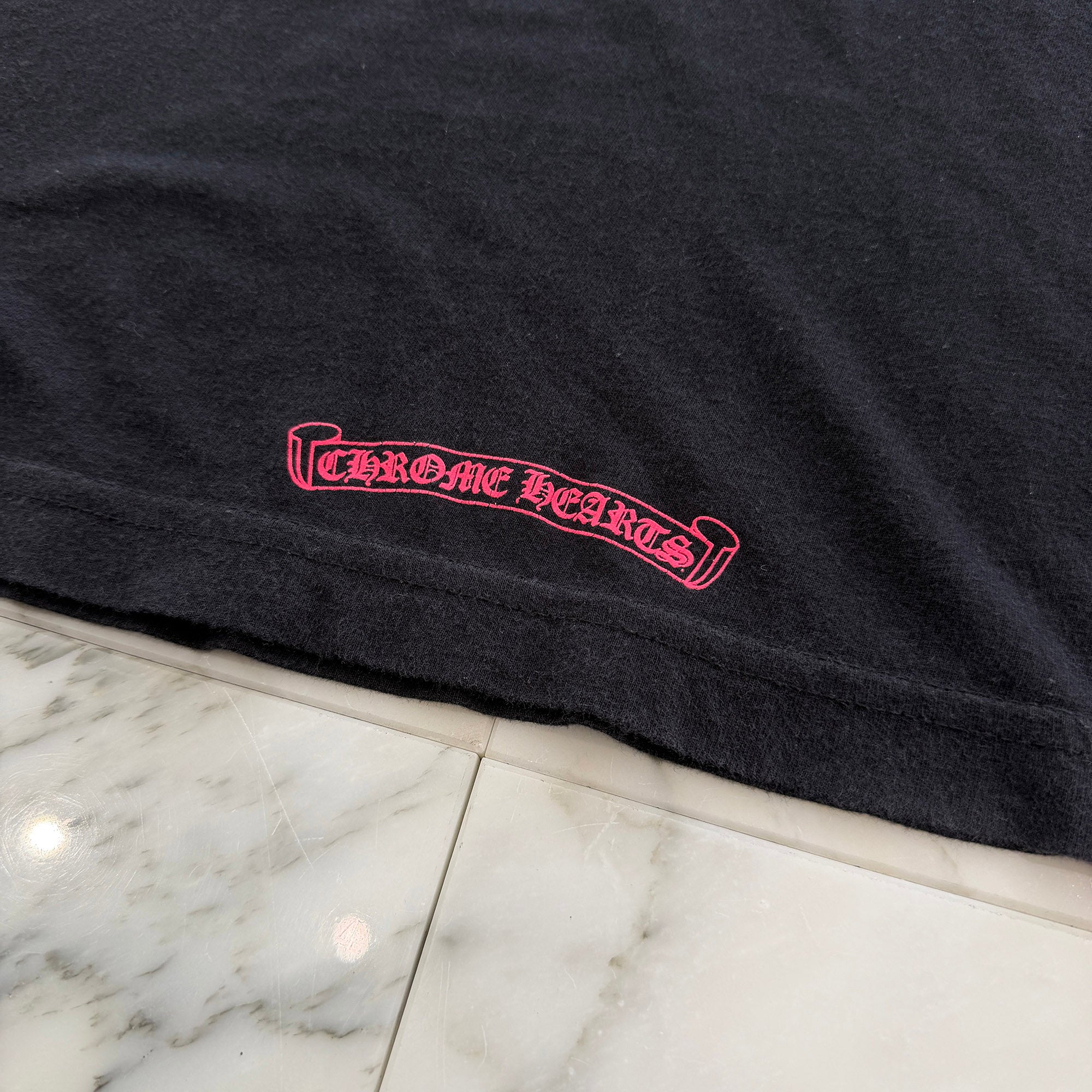 CHROME HEARTS Pink Made in Hollywood Vertical Logo Tee Size S クロムハーツ ピンク メイドインハリウッド ヴァーティカルロゴ Tシャツ サイズS