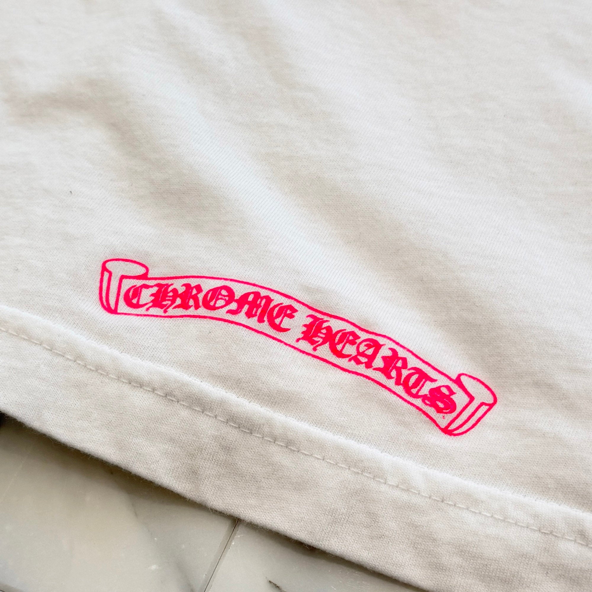 CHROME HEARTS Pink Made In Hollywood Vertical Logo Tee Size M クロムハーツ ピンク メイドインハリウッド ヴァーティカルロゴ Tシャツ サイズM