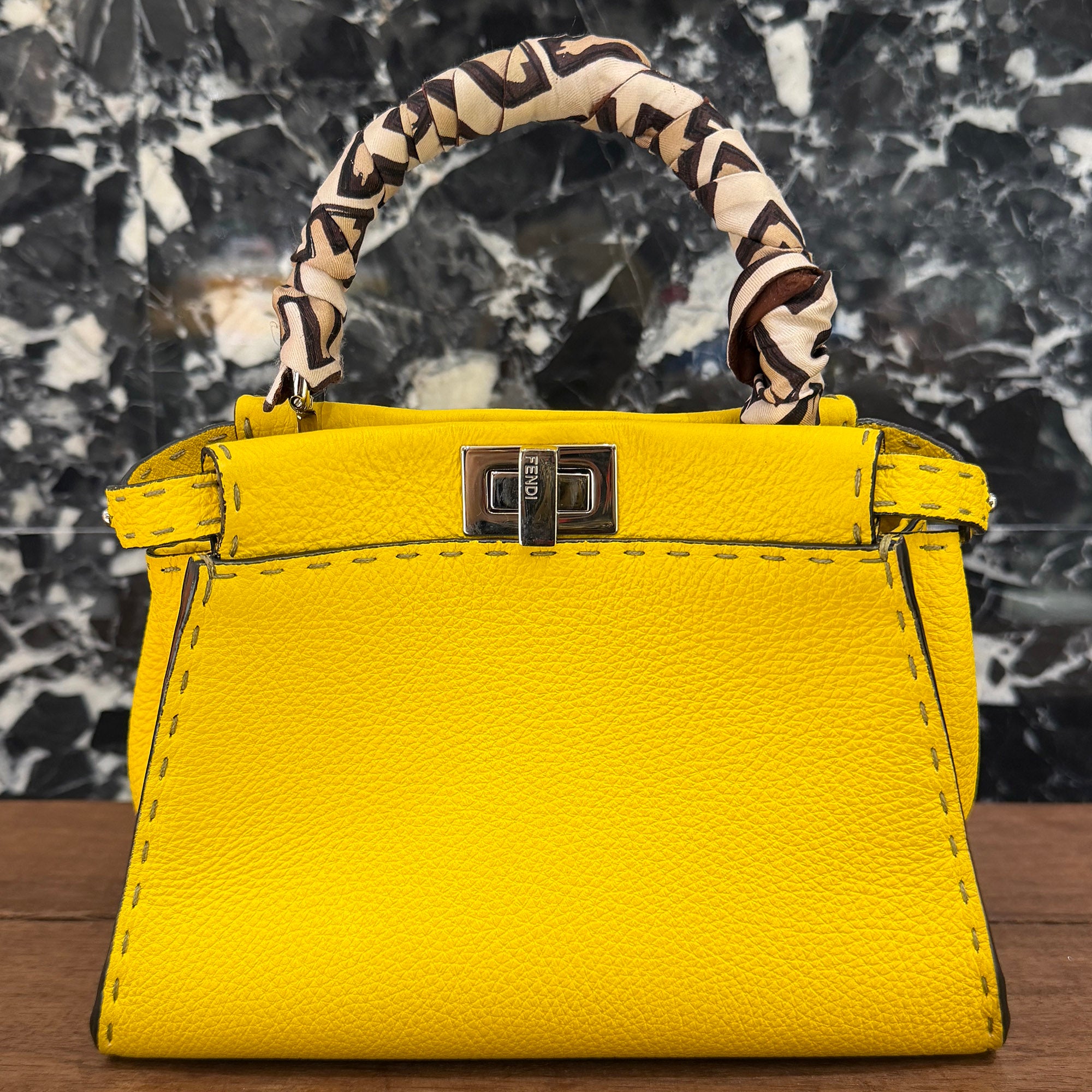 FENDI Peekaboo Iconic Small Selleria Leather Bag 8BN244 フェンディ ピーカブー アイコニック スモール セレリア レザーバッグ