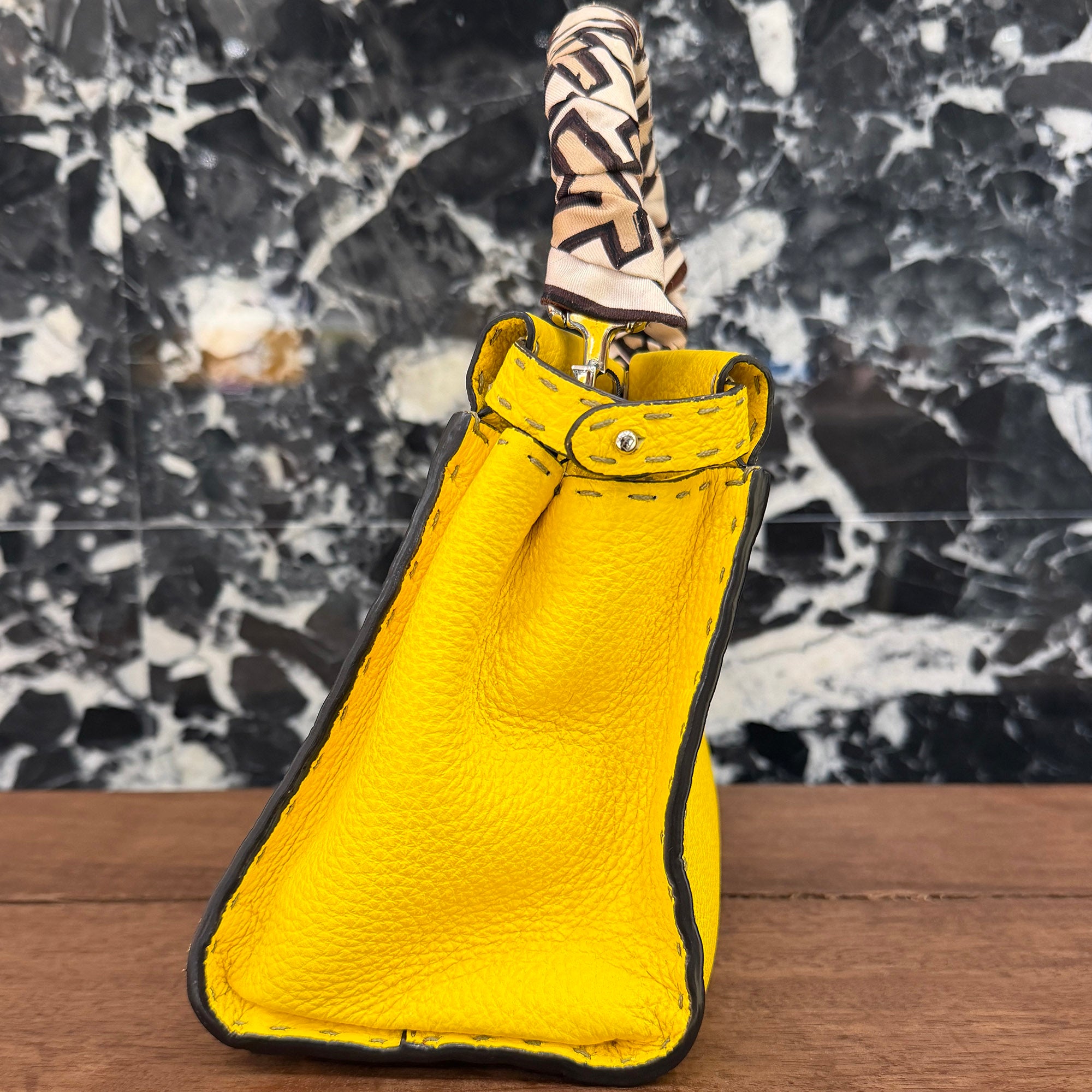 FENDI Peekaboo Iconic Small Selleria Leather Bag 8BN244 フェンディ ピーカブー アイコニック スモール セレリア レザーバッグ