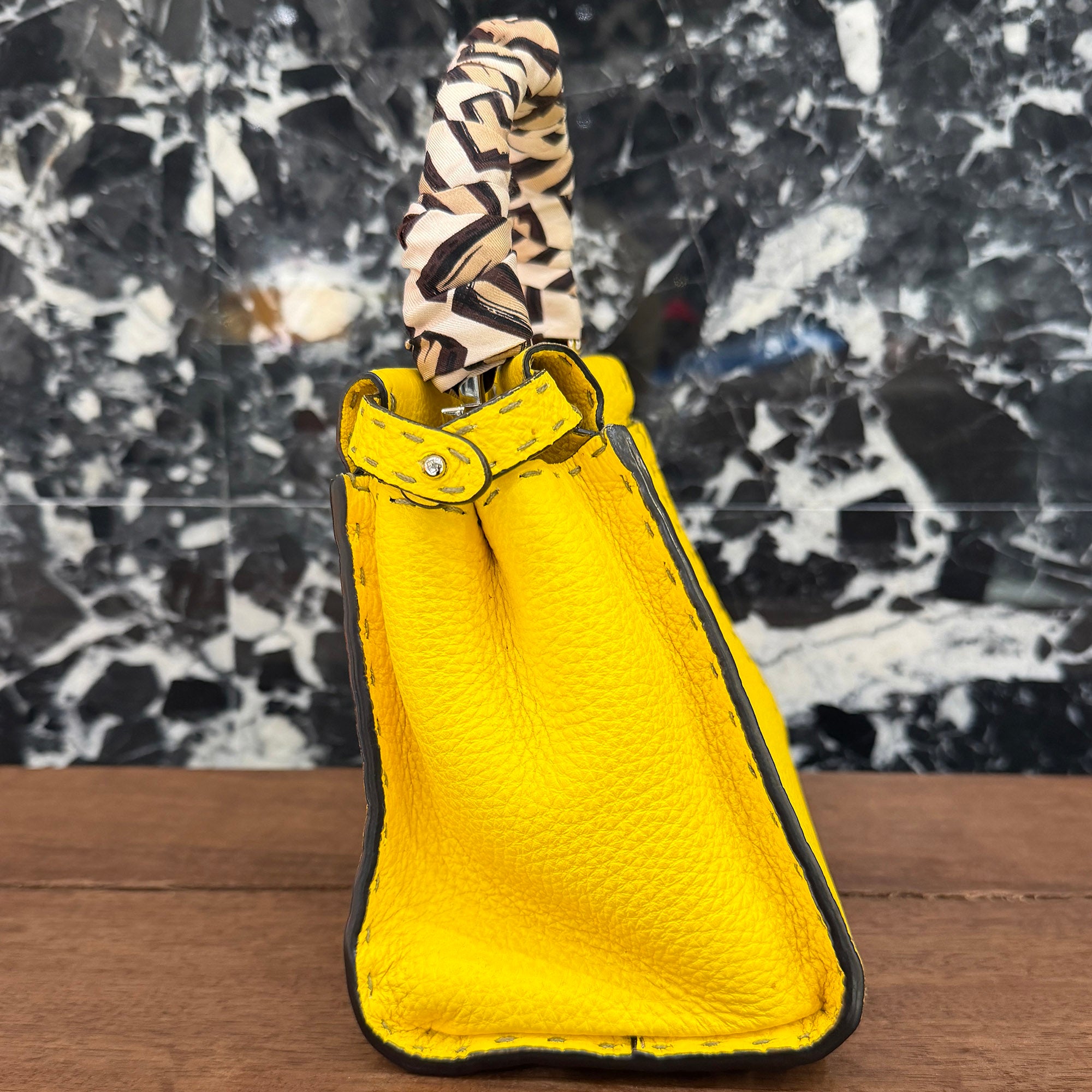 FENDI Peekaboo Iconic Small Selleria Leather Bag 8BN244 フェンディ ピーカブー アイコニック スモール セレリア レザーバッグ