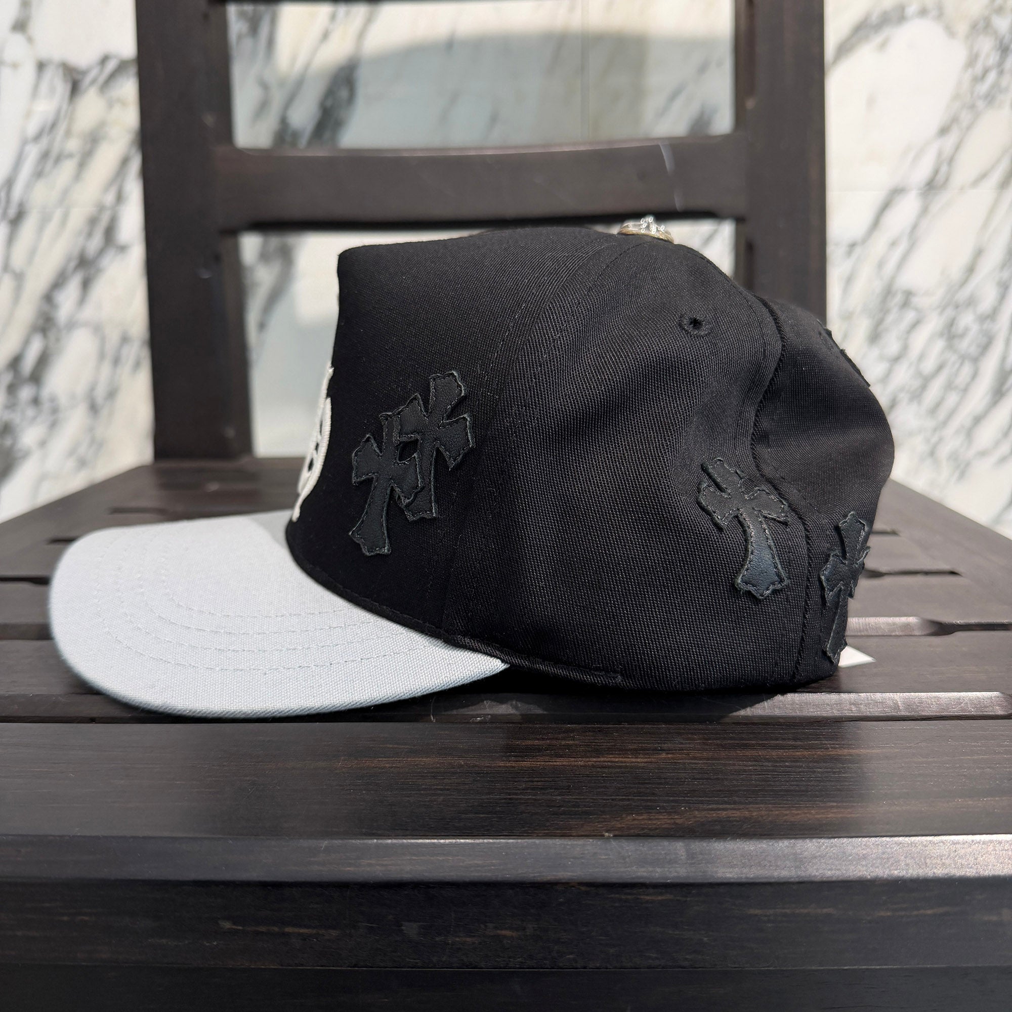 CHROME HEARTS Cemetery Cross Patch Trucker Cap ONE SIZE (53-60) クロムハーツ セメタリークロスパッチ トラッカーキャップ ONE SIZE (53-60)