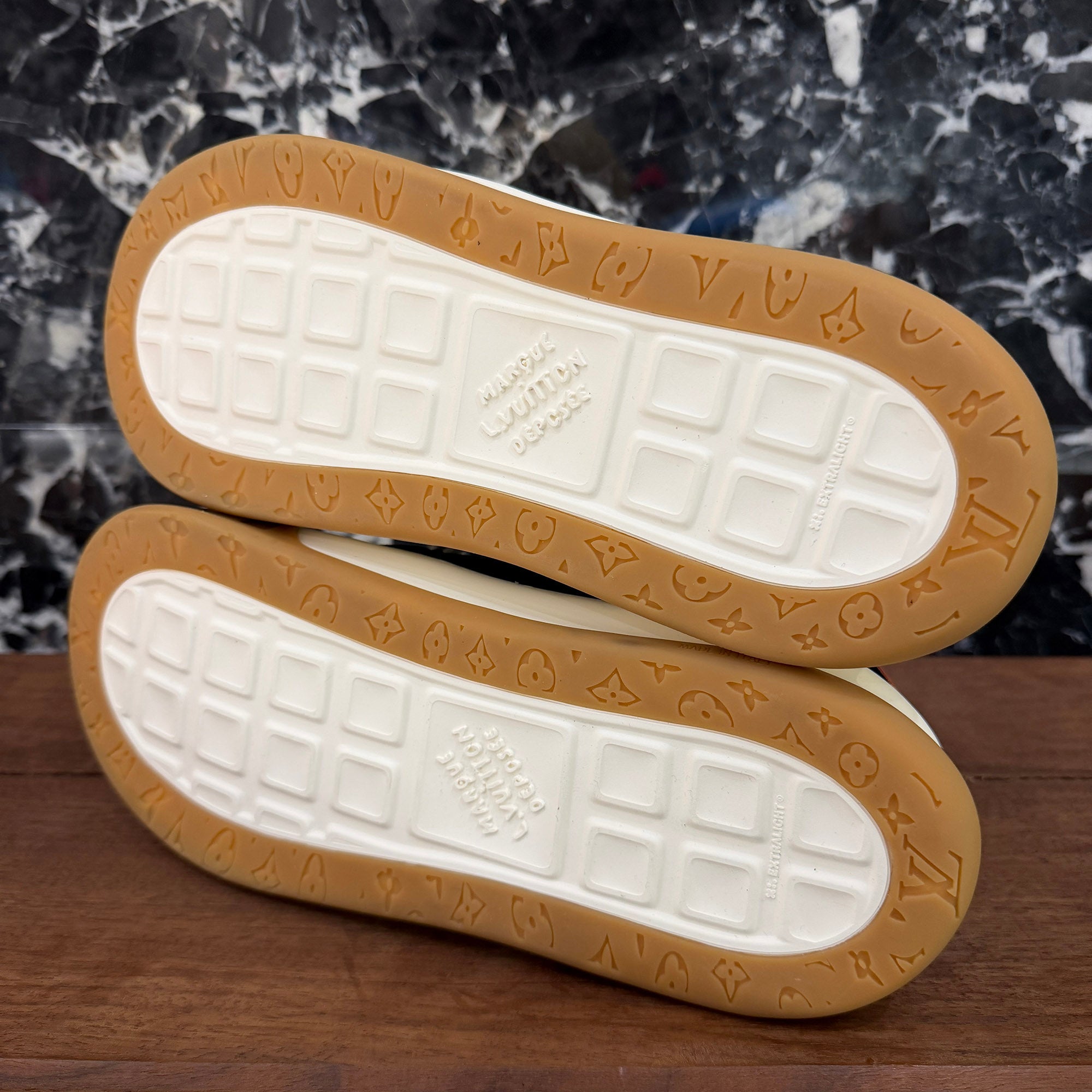 LOUIS VUITTON LV Tilted Sneaker 1AJ736 Size 10 1/2 (約29.0cm) ルイヴィトン LV ティルテッド スニーカー サイズ10 1/2 (約29.0cm)