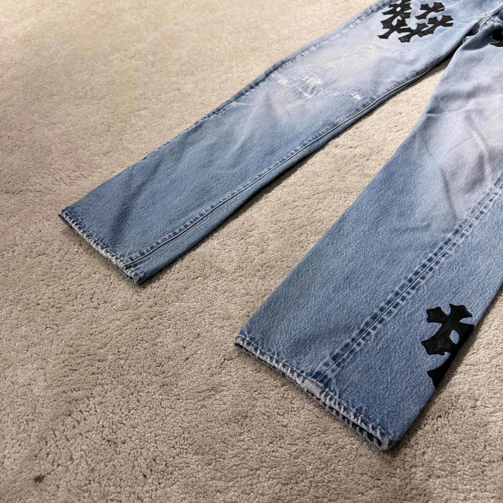 CHROME HEARTS × Levi's 501 VNTG Leather Cross Patch Denim Pants Size 29 クロムハーツ × リーバイス 501 ヴィンテージ レザークロスパッチ デニムパンツ サイズ29