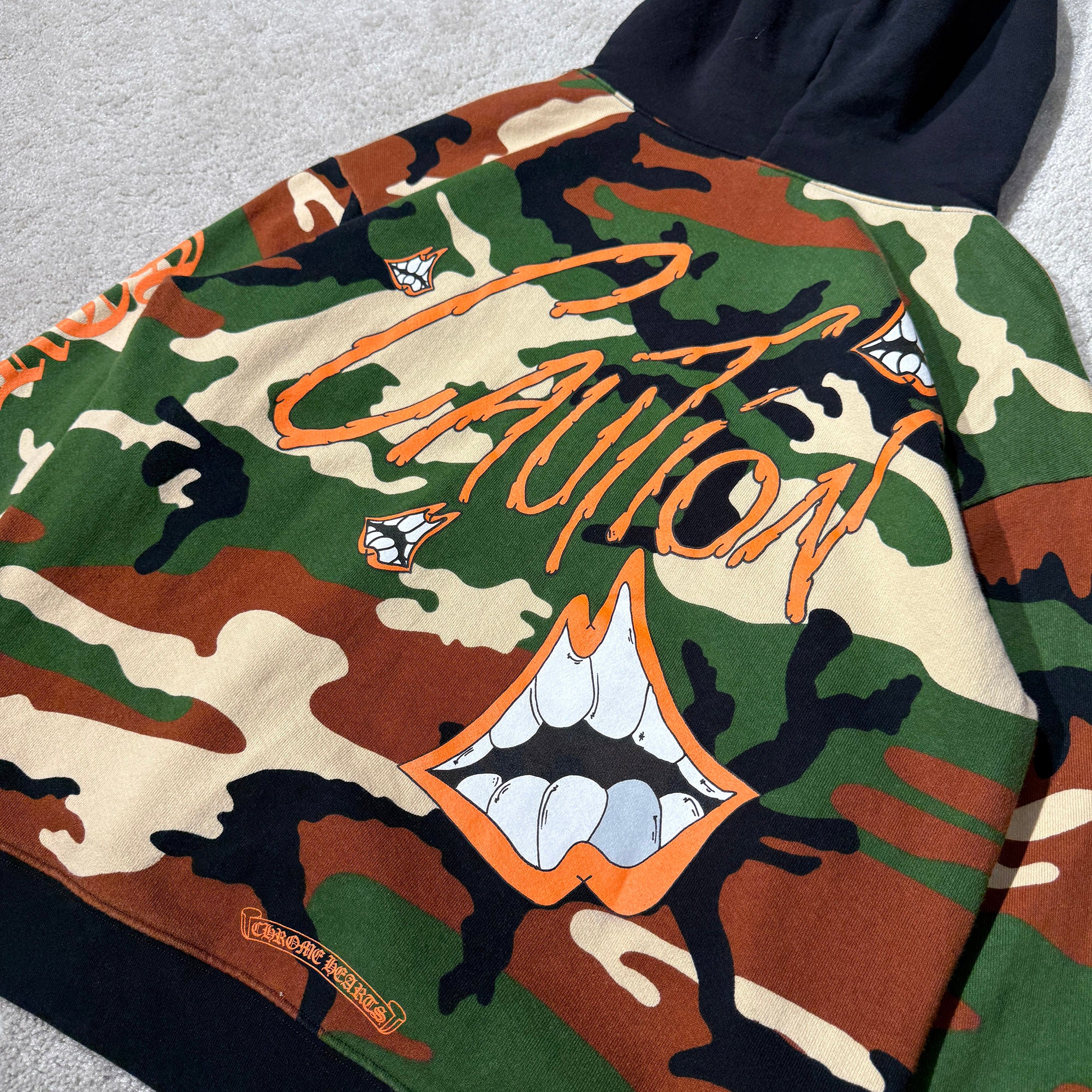 CHROME HEARTS × MATTY BOY 2022SS PPO CAUTION Pullover Hoodie Size XL クロムハーツ × マッティボーイ コーション プルオーバーフーディ サイズXL