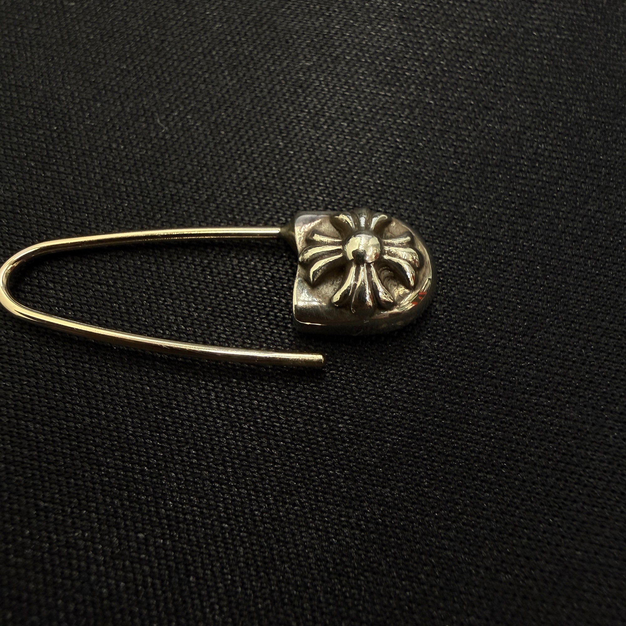 CHROME HEARTS Safety Pin Earring クロムハーツ セーフティ ピン イヤリング ピアス