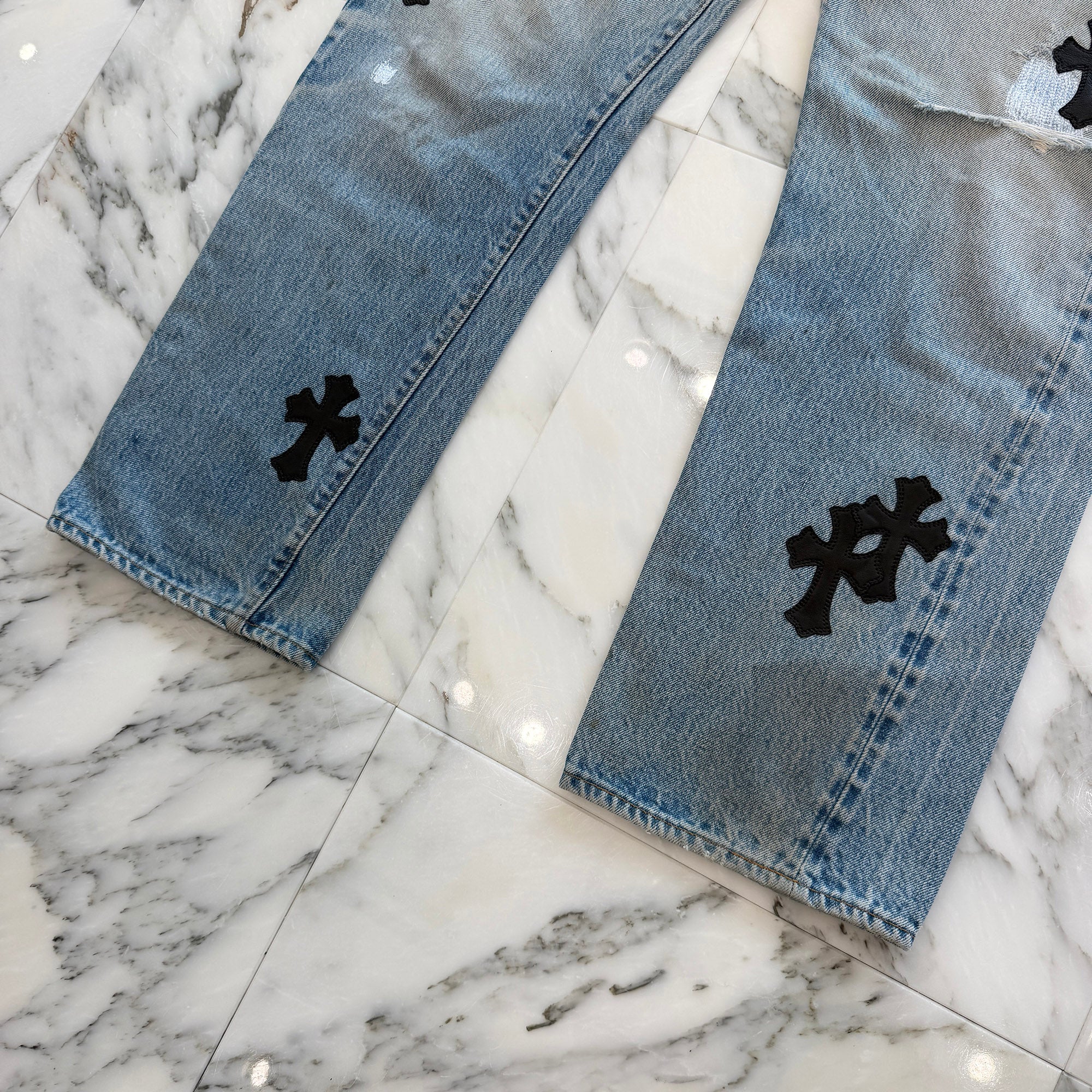 CHROME HEARTS × Levi's 501 VNTG Leather Cross Patch Denim Pants Size 32 クロムハーツ × リーバイス 501 ヴィンテージ レザークロスパッチ デニムパンツ サイズ32