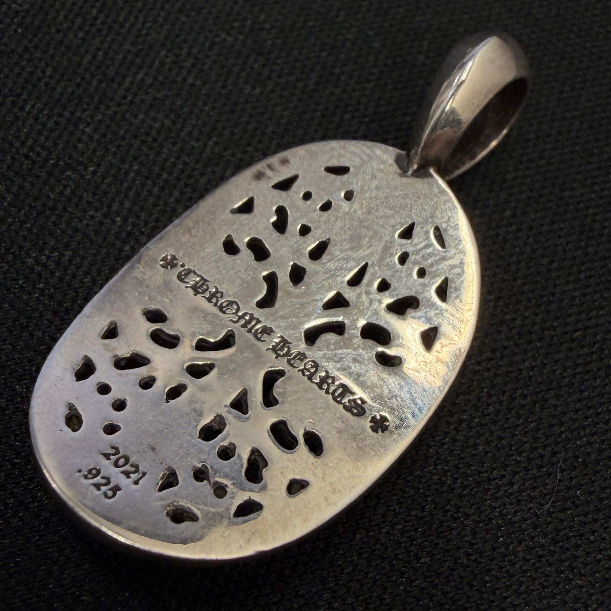 CHROME HEARTS Classic Oval Cross Charm クロムハーツ クラシック