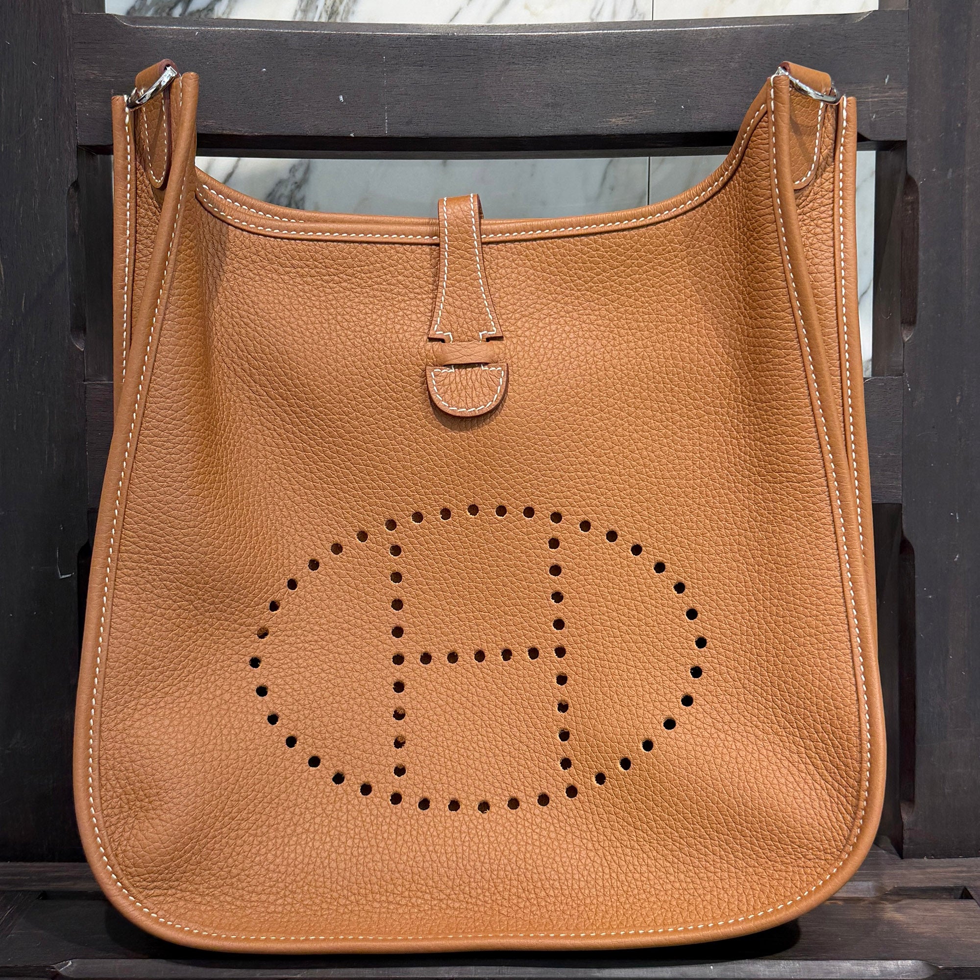 HERMES Evelyne Poche III 29 "GOLD" W刻印 エルメス エブリン ポッシュ III 29 "ゴールド" W刻印