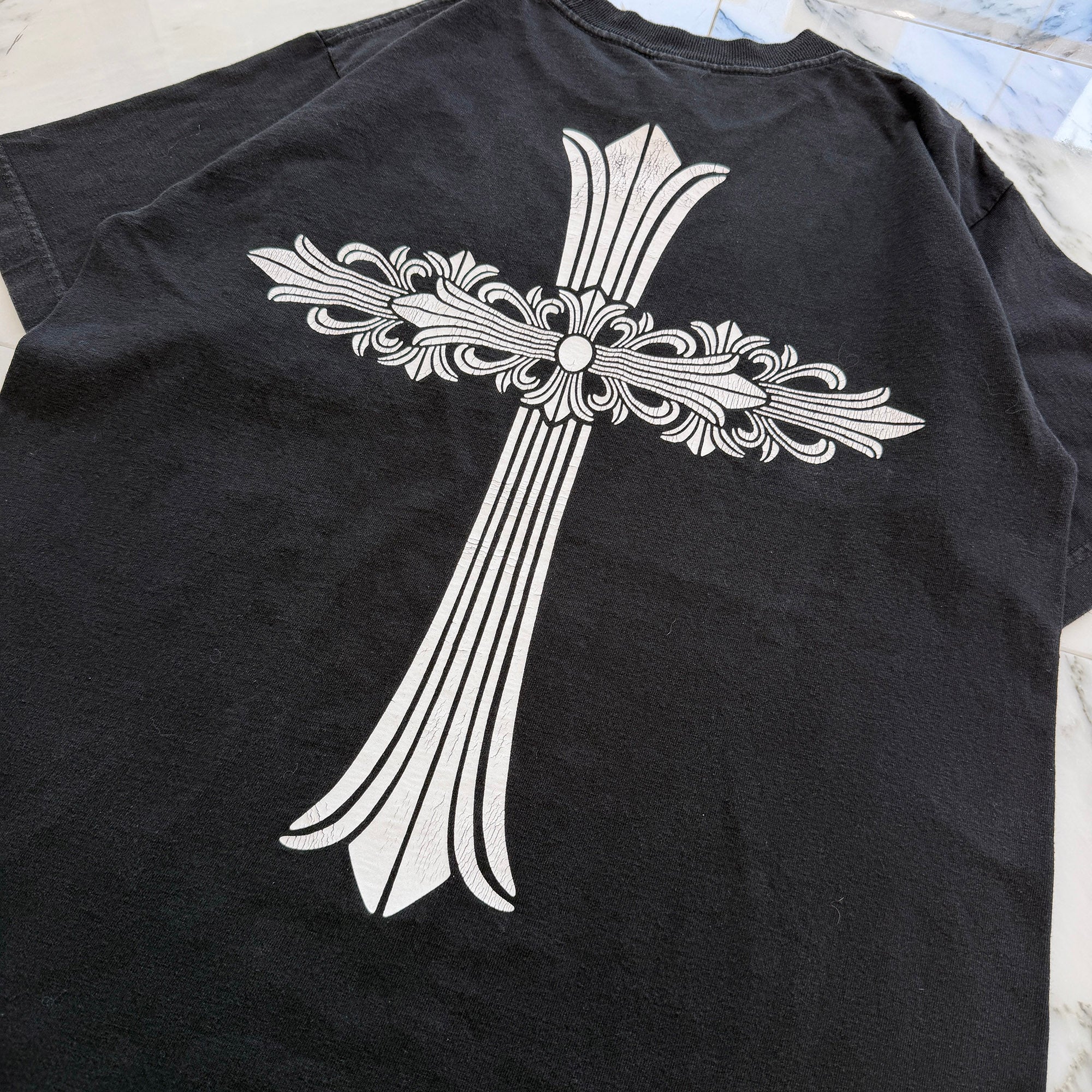 CHROME HEARTS Made In Hollywood Back Floral Cross Vertical Logo Tee Size M クロムハーツ メイド イン ハリウッド バック フローラルクロス ヴァーティカルロゴTシャツ サイズM