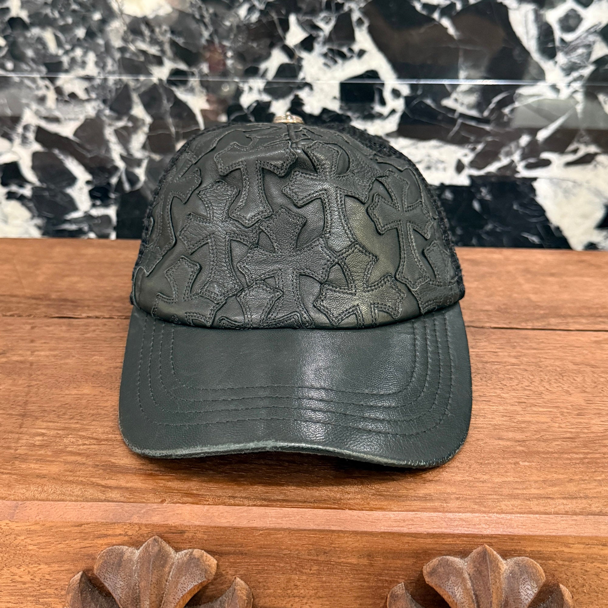CHROME HEARTS Cemetary Cross Leather Patch Trucker Cap クロムハーツ セメタリークロス レザーパッチ トラッカーキャップ