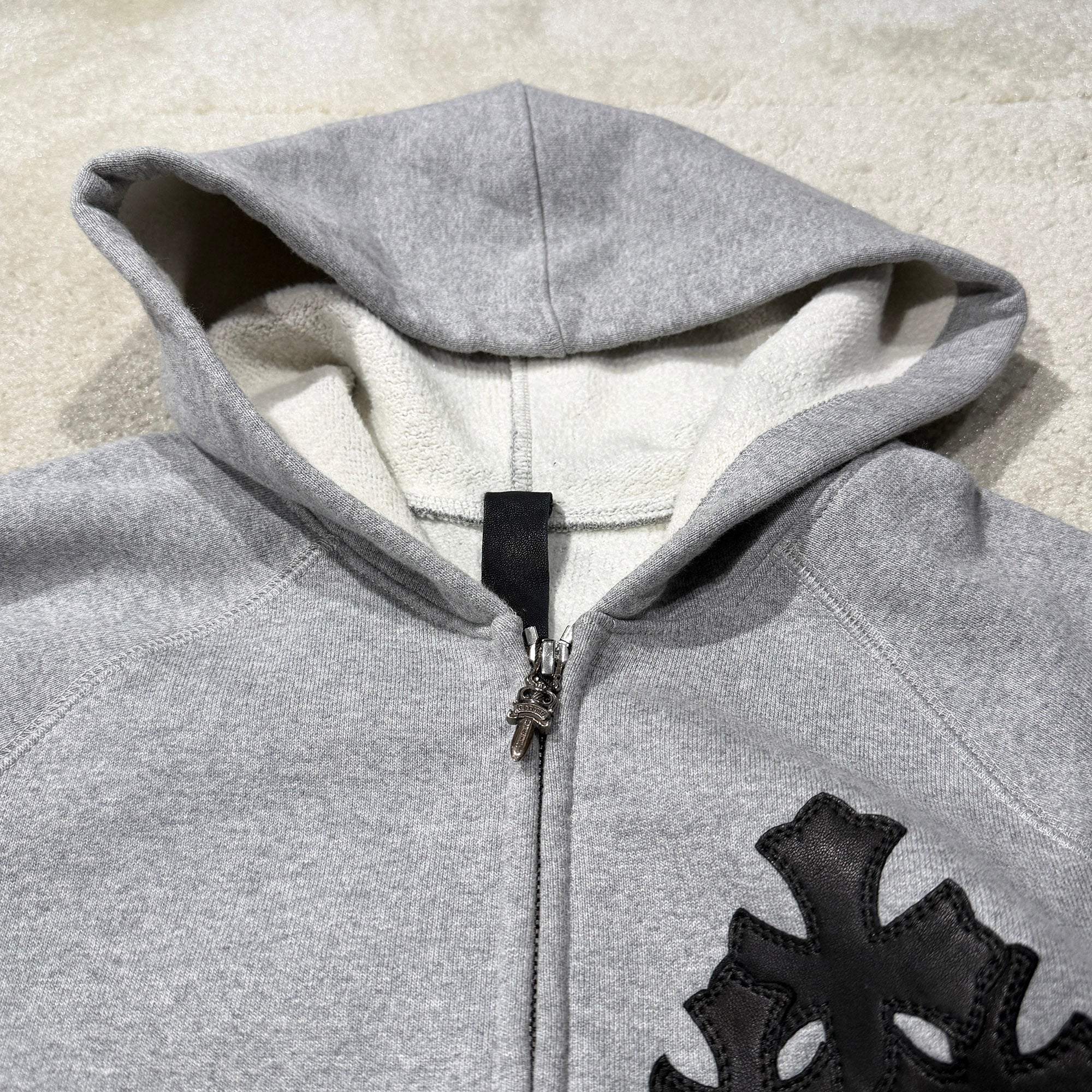 CHROME HEARTS Y NOT Cemetery Cross Leather Patch Zip Up Hoodie Size S クロムハーツ ワイノット セメタリークロス レザーパッチ ジップアップ フーディ サイズS