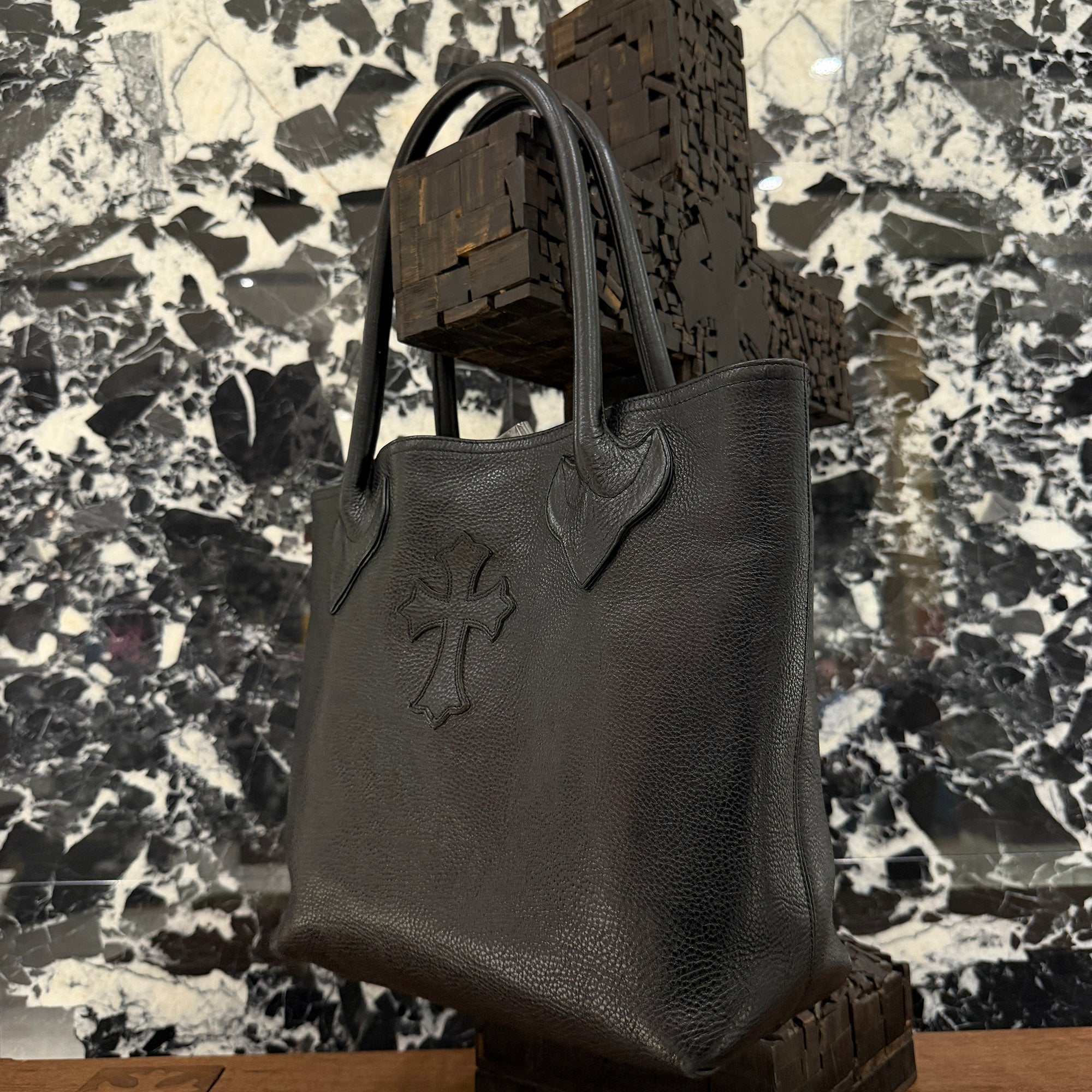 CHROME HEARTS レザー トートバッグ クロス パッチ CHROME HEARTS 1 Cross Leather Patch FS Leather Tote Bag クロム