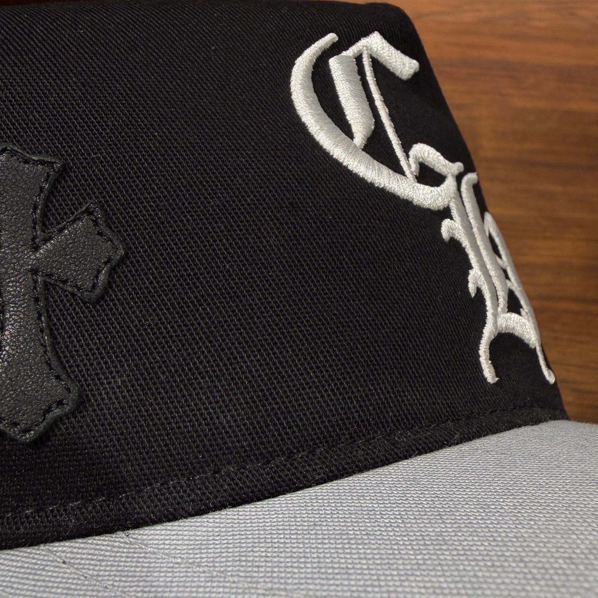 CHROME HEARTS Cemetery Cross Patch Trucker Cap ONE SIZE (53-60) クロムハーツ セメタリークロスパッチ トラッカーキャップ ONE SIZE (53-60)