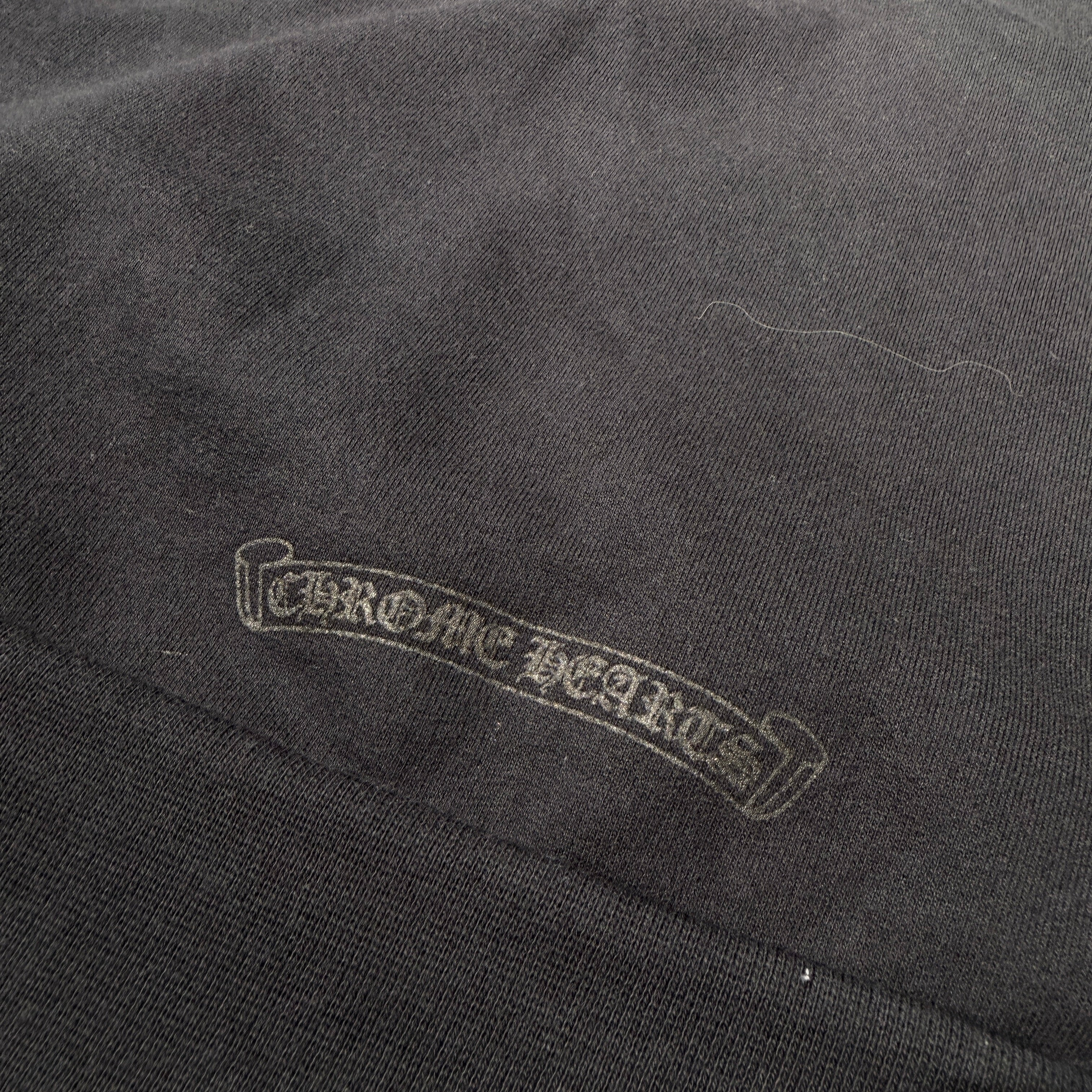 CHROME HEARTS Miami Limited Vertical Logo Cemetery Cross Print Pullover Hoodie Size L クロムハーツ マイアミ限定 ヴァーティカルロゴ セメタリークロスプリント プルオーバーフーディー サイズL
