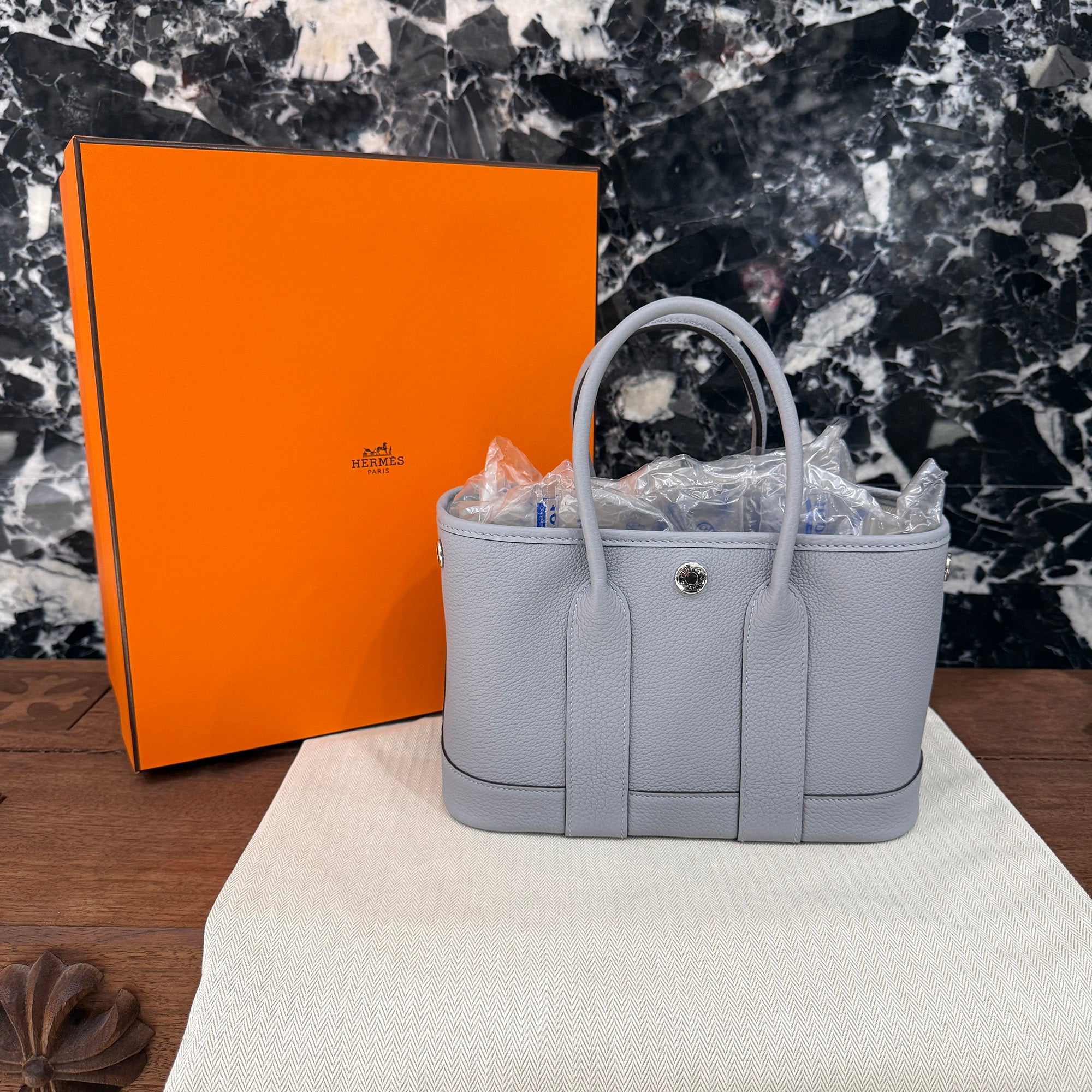 HERMES Neo Garden Party 23 "Gris Pantin" Hand Bag G刻印 エルメス ネオ ガーデンパーティ 23 "グリパンタン"ハンドバッグ G刻印