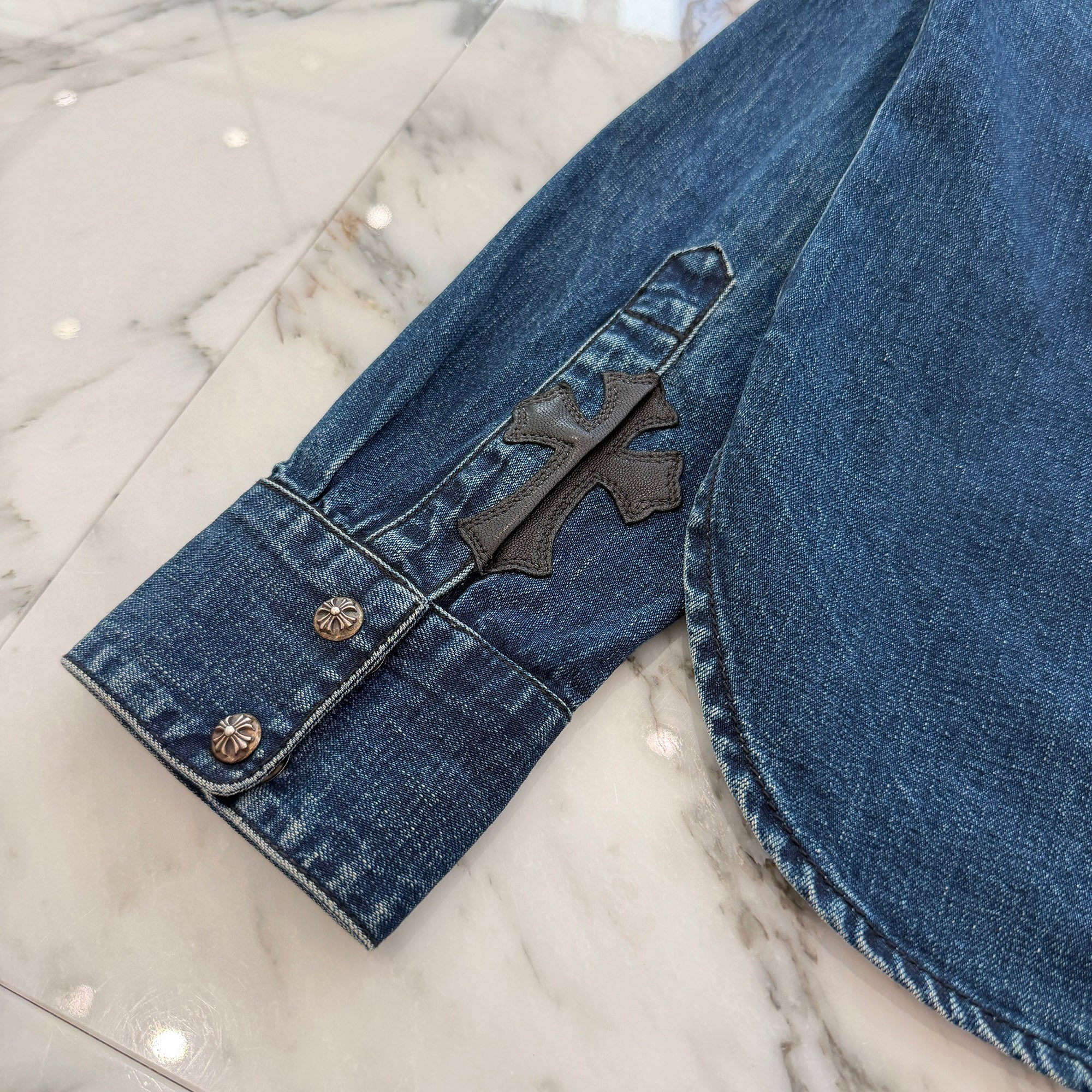 CHROME HEARTS Y NOT Leather Cross Patch Denim Shirt Size L クロムハーツ レザークロスパッチ デニムシャツ サイズL