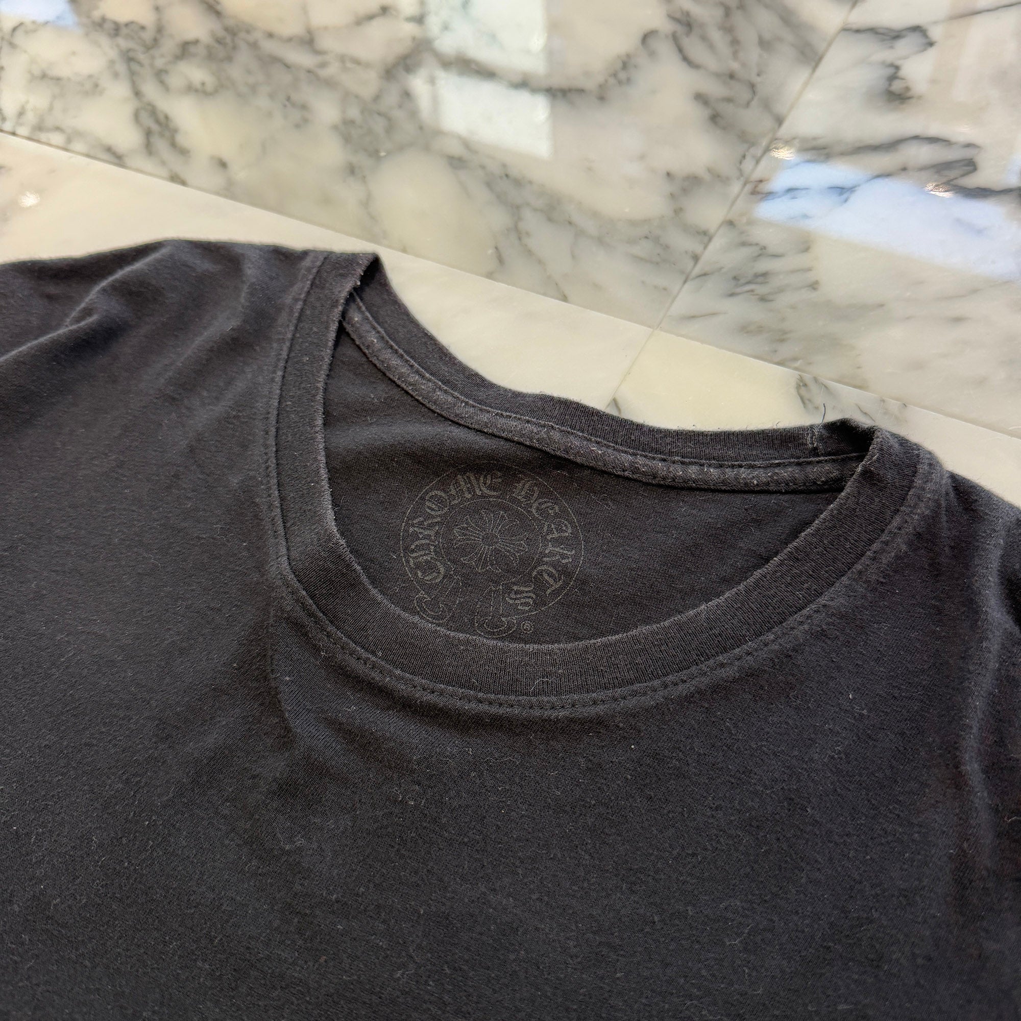 CHROME HEARTS Made In Hollywood Vertical Logo Tee Size XL クロムハーツ メイドインハリウッド ヴァーティカルロゴ Tシャツ サイズXL
