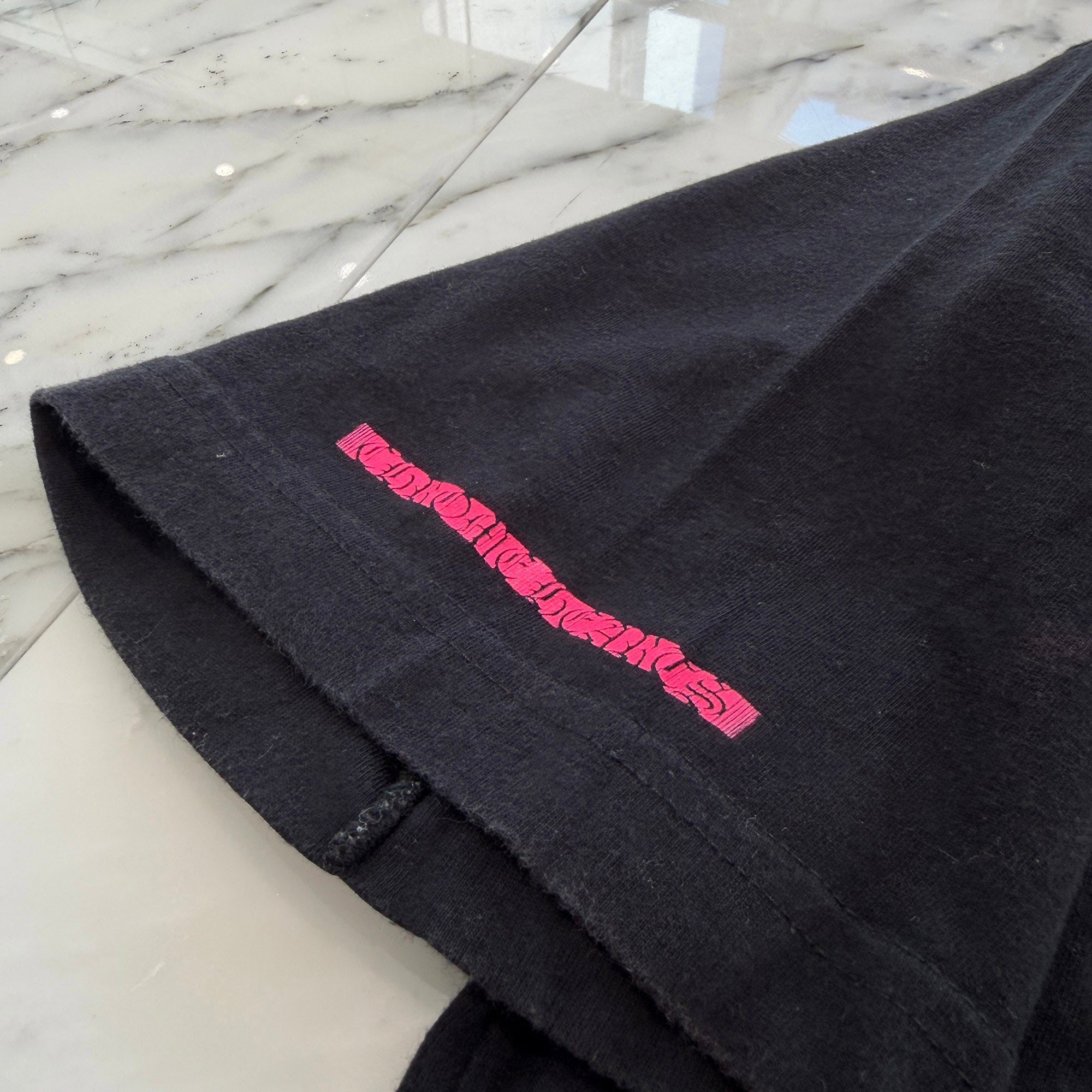 CHROME HEARTS Pink Made in Hollywood Vertical Logo Tee Size XL クロムハーツ ピンク メイドインハリウッド ヴァーティカルロゴ Tシャツ サイズXL
