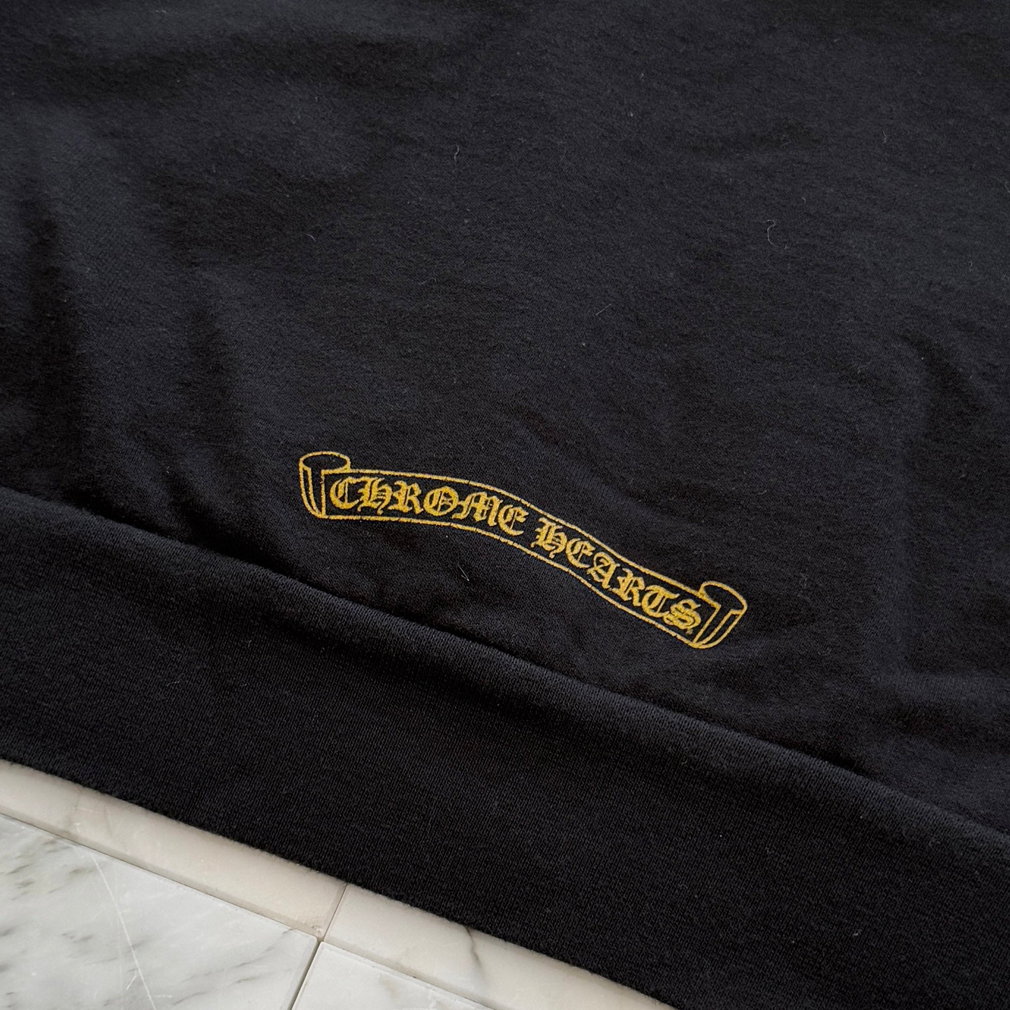 CHROME HEARTS Hong Kong Limited Back Scroll And Logo Cross Pullover Hoodie Size S クロムハーツ 香港限定 バックスクロール＆ロゴクロスプルオーバーフーディー サイズS