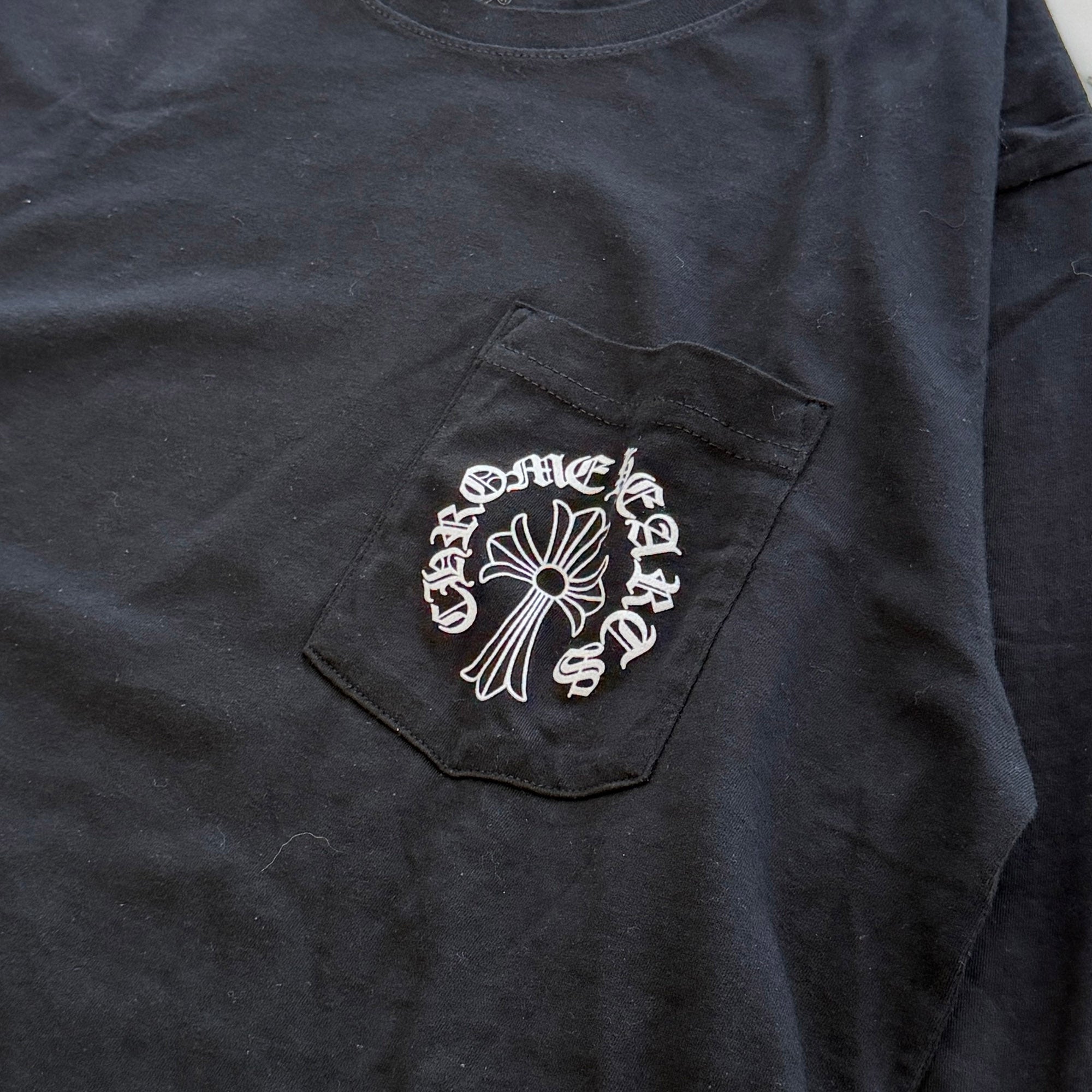 CHROME HEARTS Back Horseshoe × Hailey Cross Print Long Sleeve Tee Size L クロムハーツ バック ホースシュー × ヘイリークロス プリント ロングスリーブTシャツ サイズL