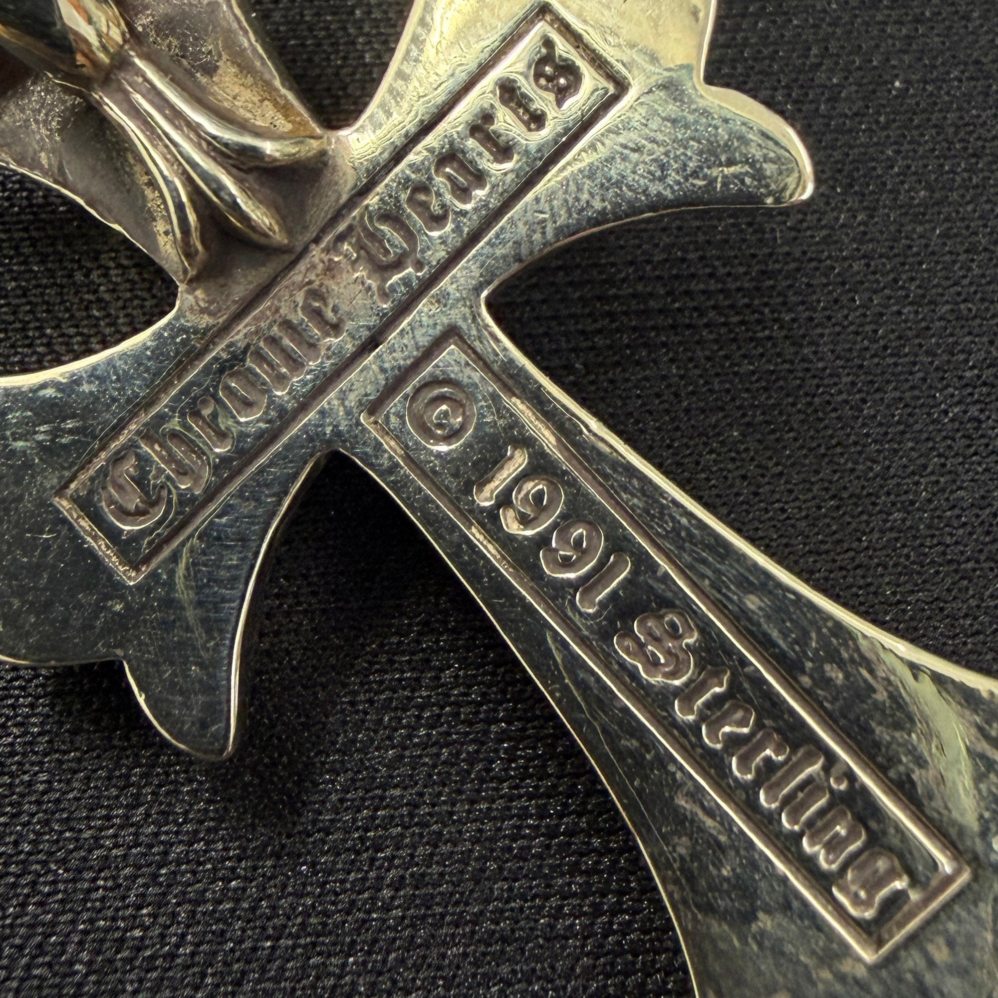 CHROME HEARTS Small CH Cross Pendant With Bail クロムハーツ