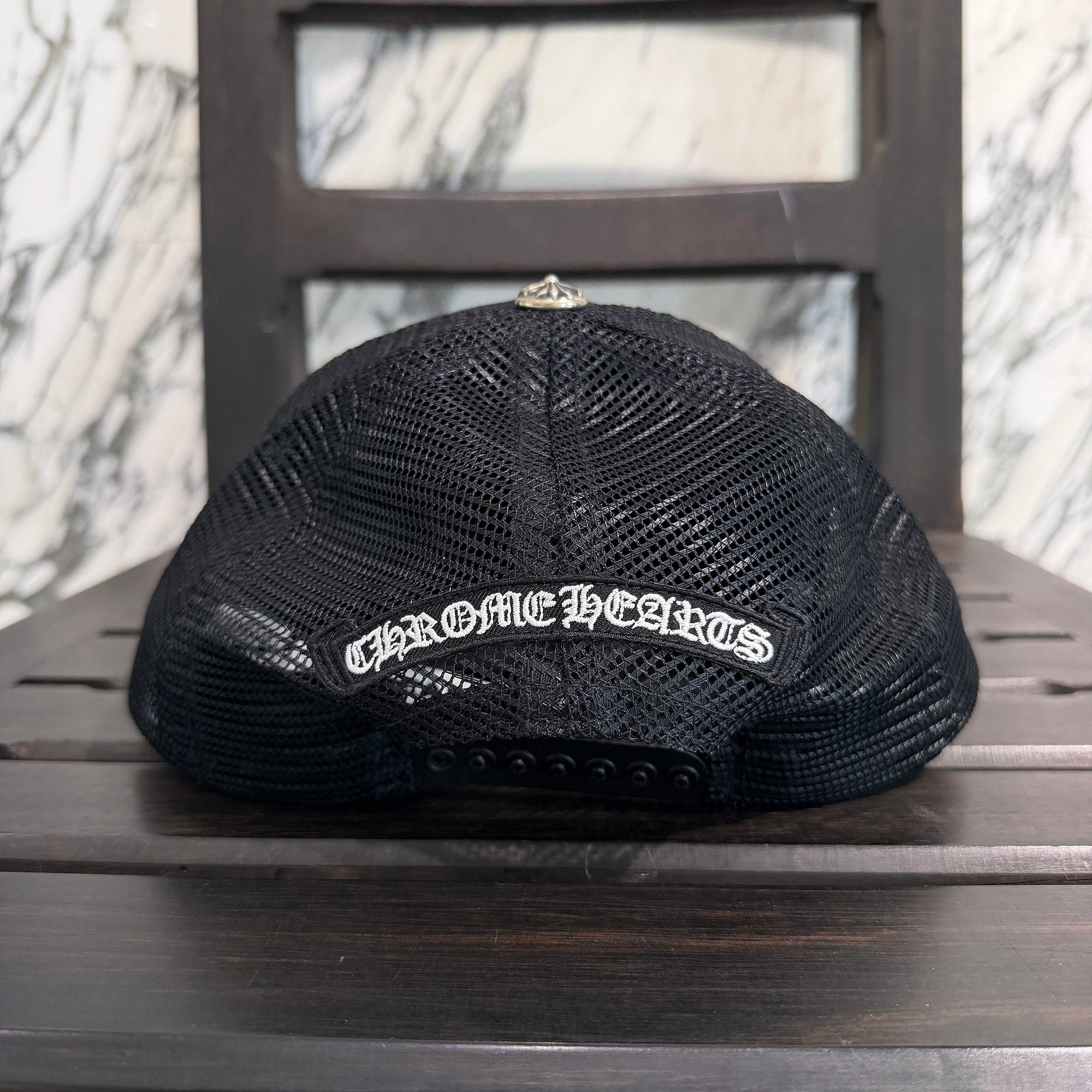CHROME HEARTS Triple Cross Patch Trucker Cap ONE SIZE (51-61) クロムハーツ トリプルクロスパッチ トラッカーキャップ ONE SIZE (51-61)