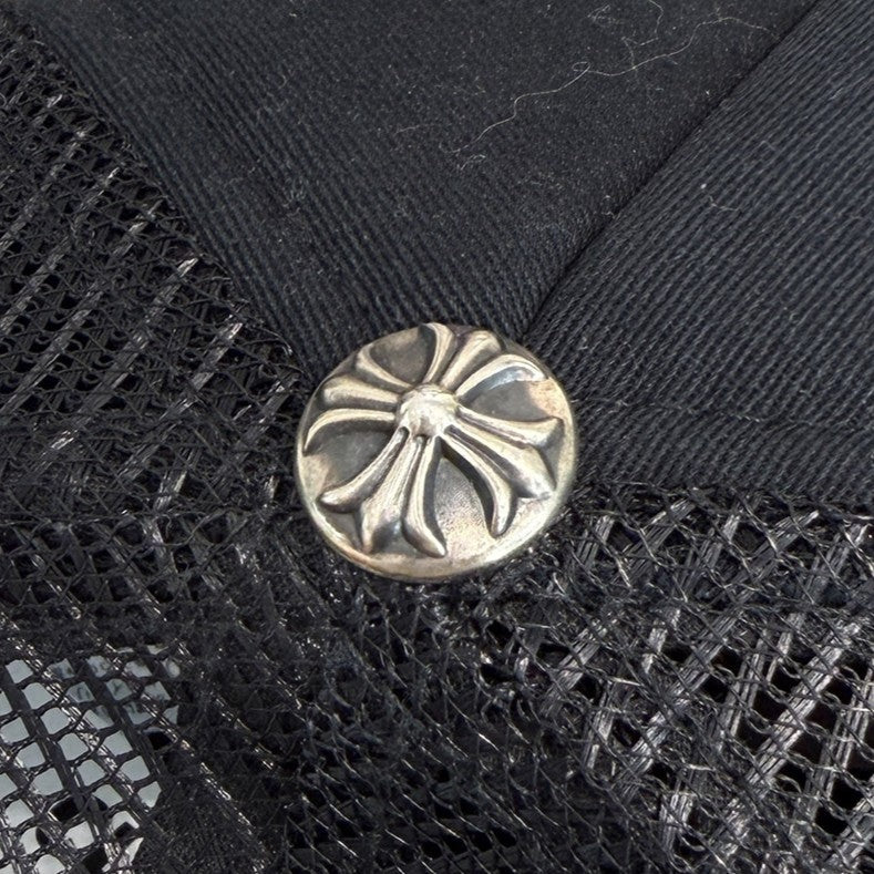 CHROME HEARTS Triple Cross Patch Trucker Cap ONE SIZE (51-61) クロムハーツ トリプルクロスパッチ トラッカーキャップ ONE SIZE (51-61)