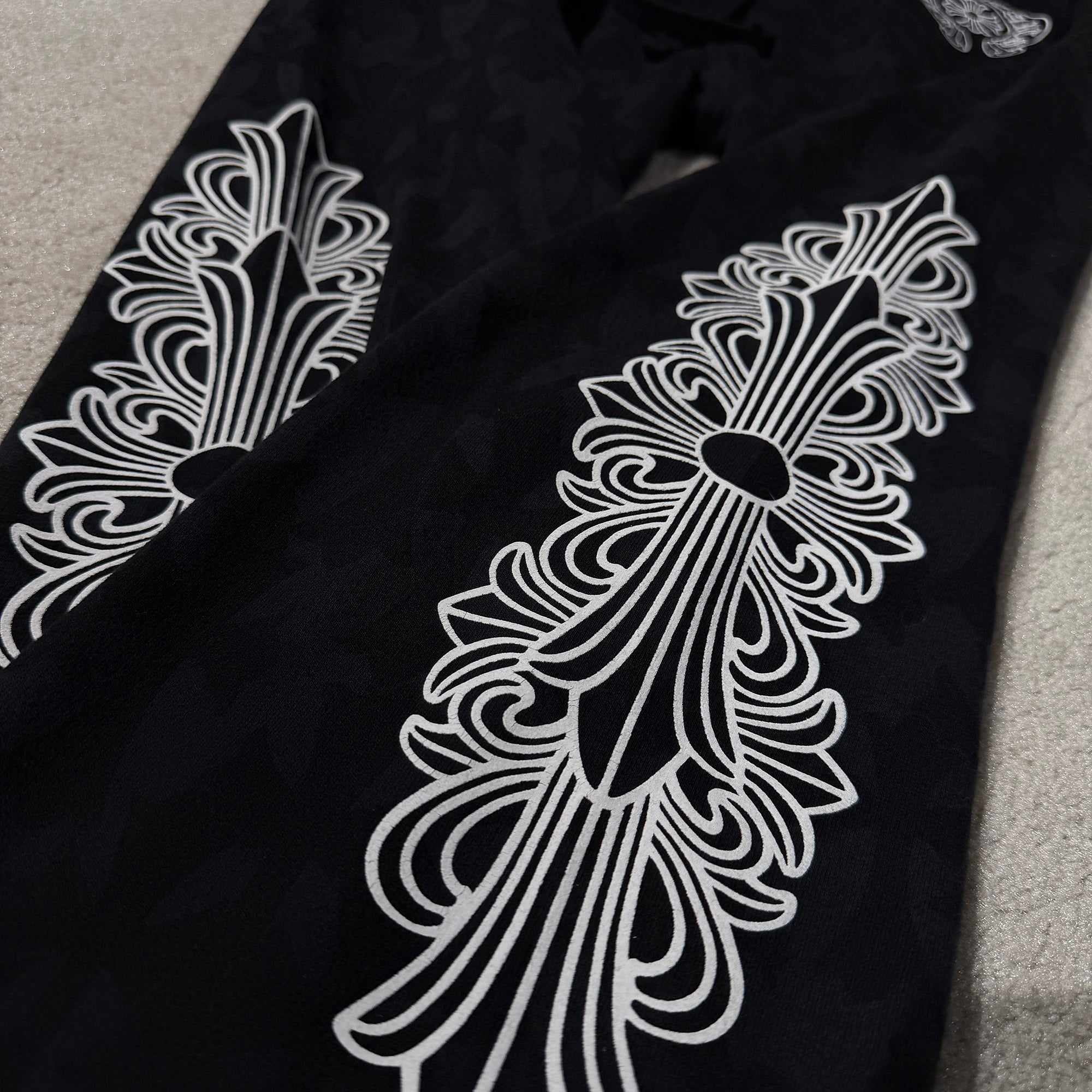 CHROME HEARTS 2024SS Graveyard Cemetery Cross Sweat Long Pants Size L クロムハーツ グレイブヤード セメタリークロス スウェットパンツ サイズL