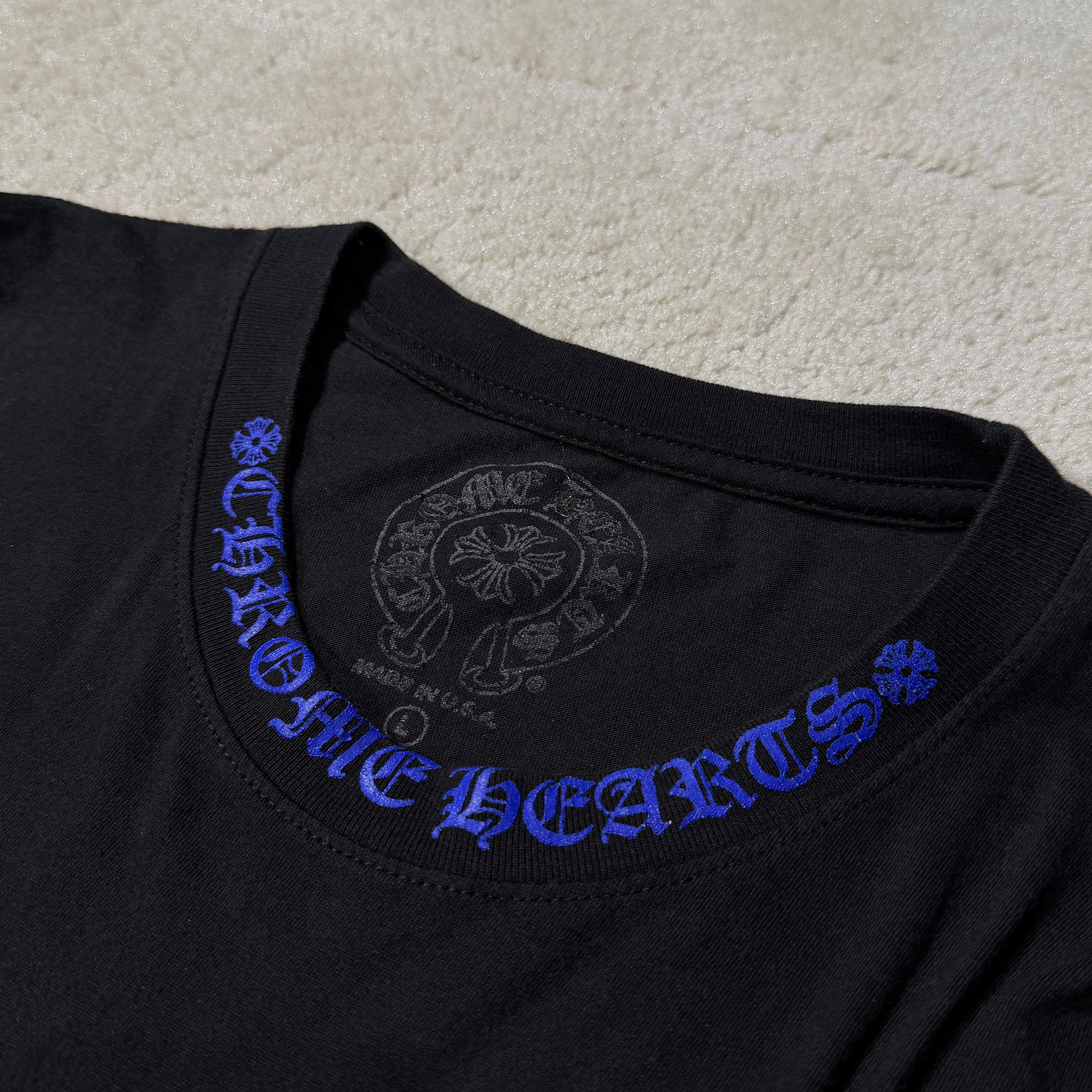 CHROME HEARTS Old English Neck Logo Neon Blue Long Sleeve Tee Size L クロムハーツ オールドイングリッシュネックロゴネオンブルーロングスリーブTシャツ サイズL
