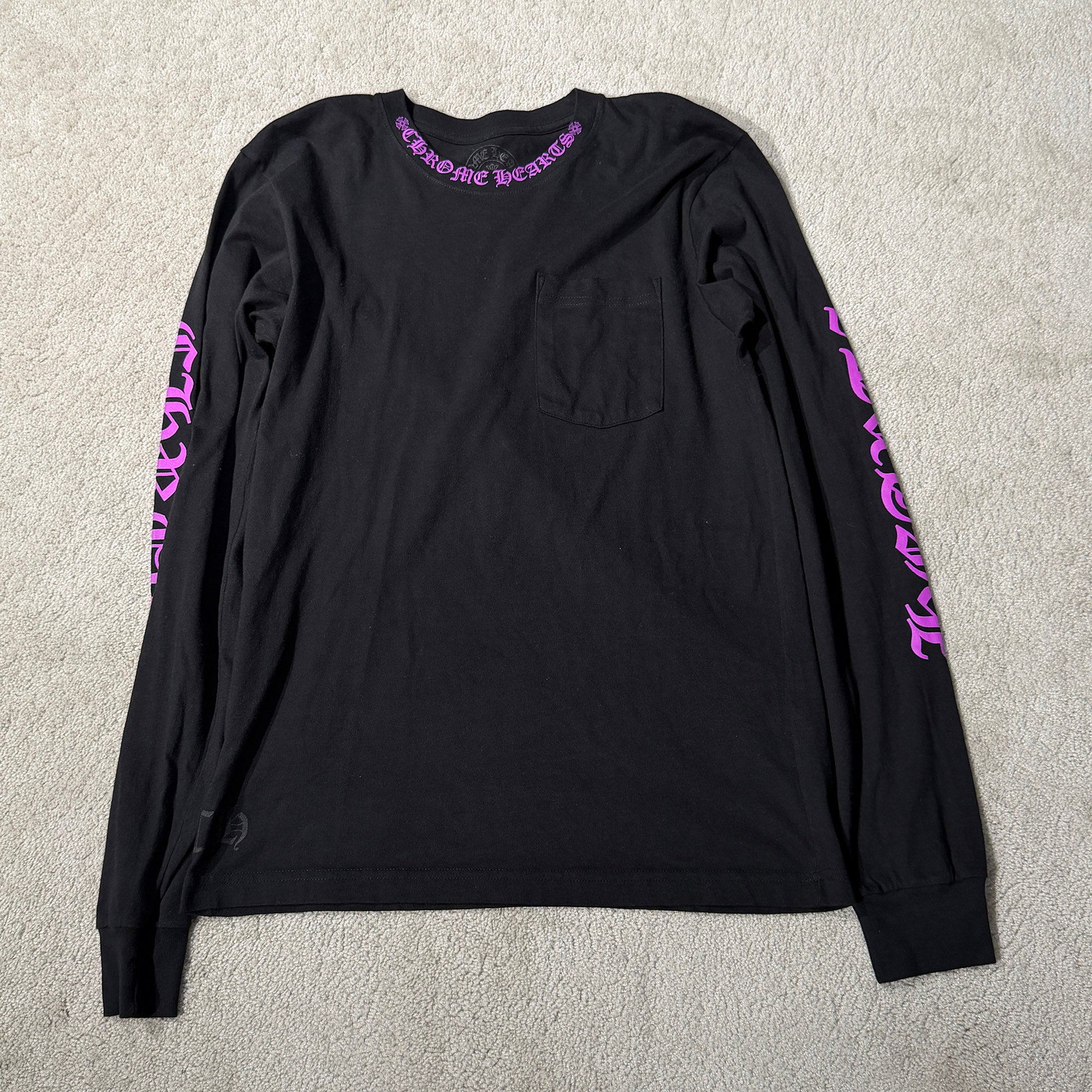 CHROME HEARTS Old English Neck Logo Long Sleeve Tee Size M クロムハーツ オールドイングリッシュ ネックロゴ ロングスリーブTシャツ サイズM