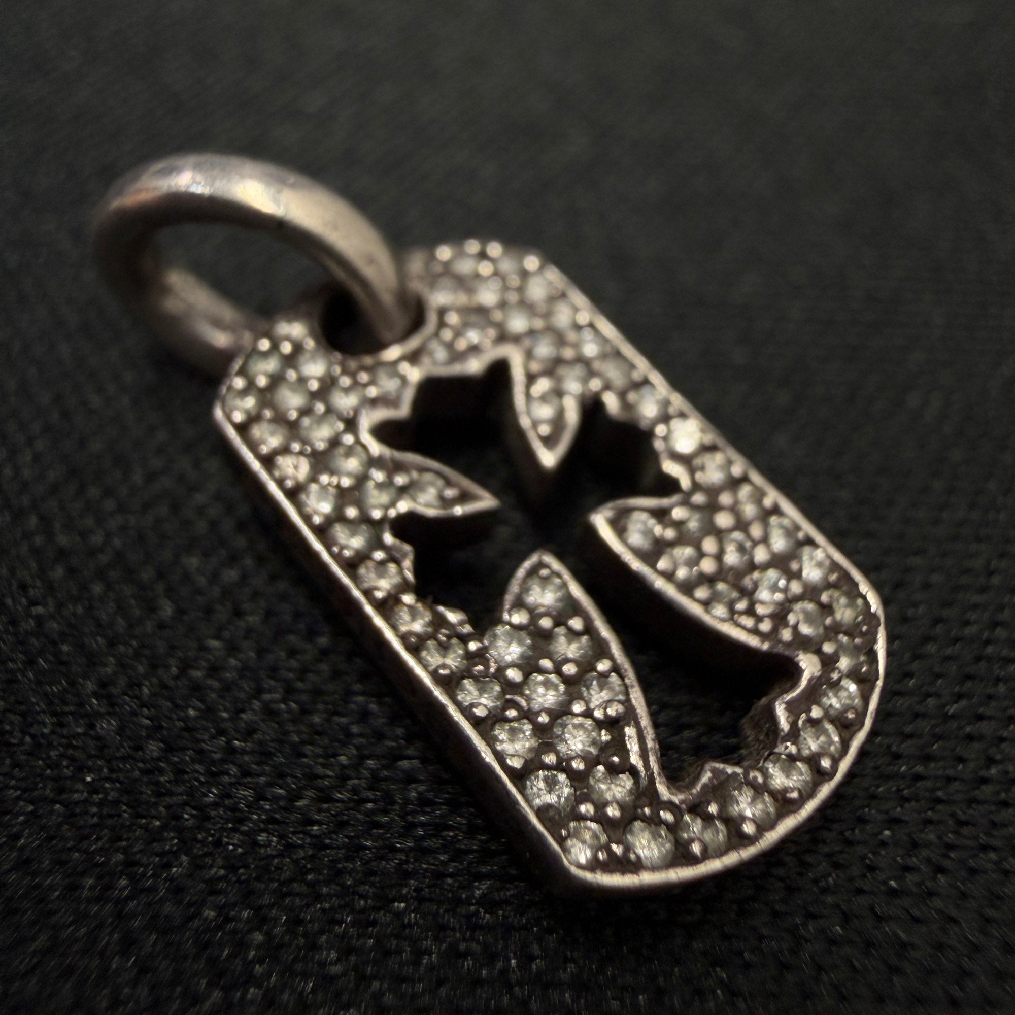 CHROME HEARTS Tiny Cut Out Cross Dock Tag Charm Pave Diamond クロムハーツ タイニー カットアウトクロス ドッグタグ チャーム パヴェダイヤモンド