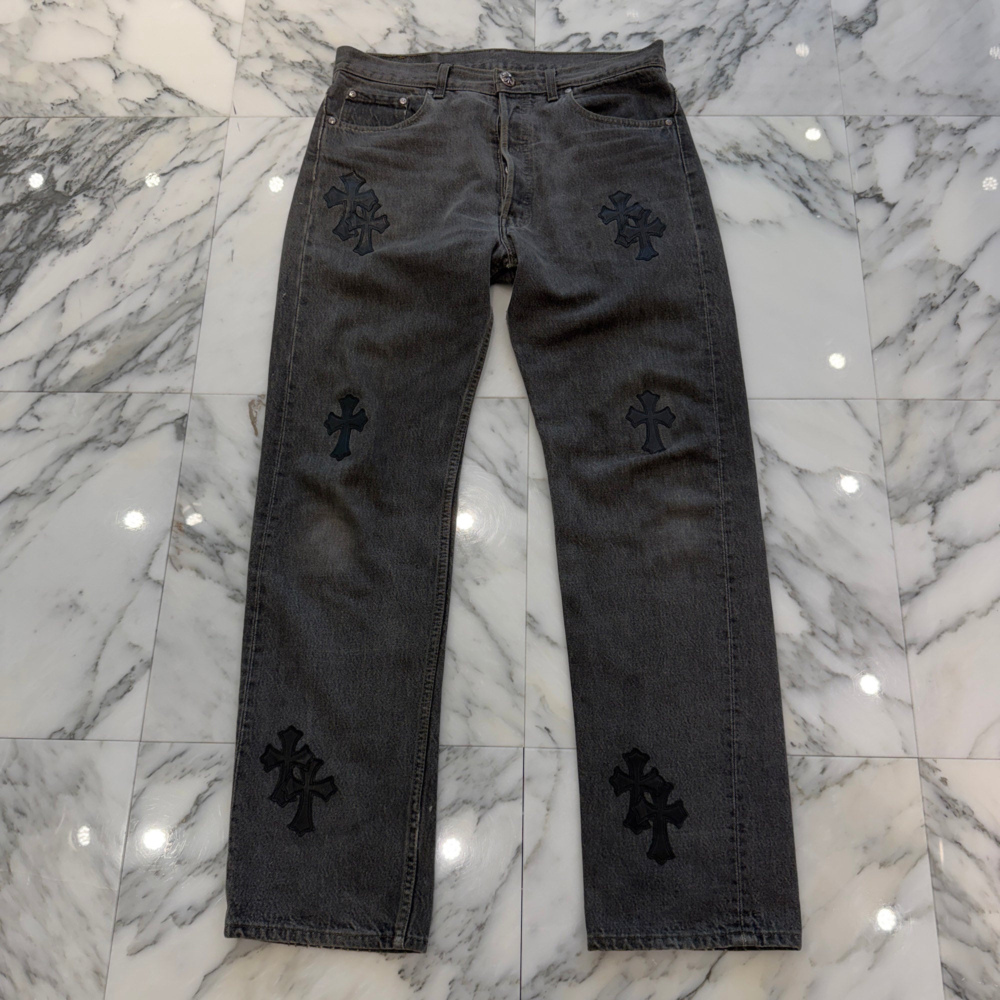 CHROME HEARTS × Levi's 501 VNTG Leather Cross Patch Denim Pants Size 32 クロムハーツ × リーバイス 501 ヴィンテージ レザークロスパッチ デニムパンツ サイズ32