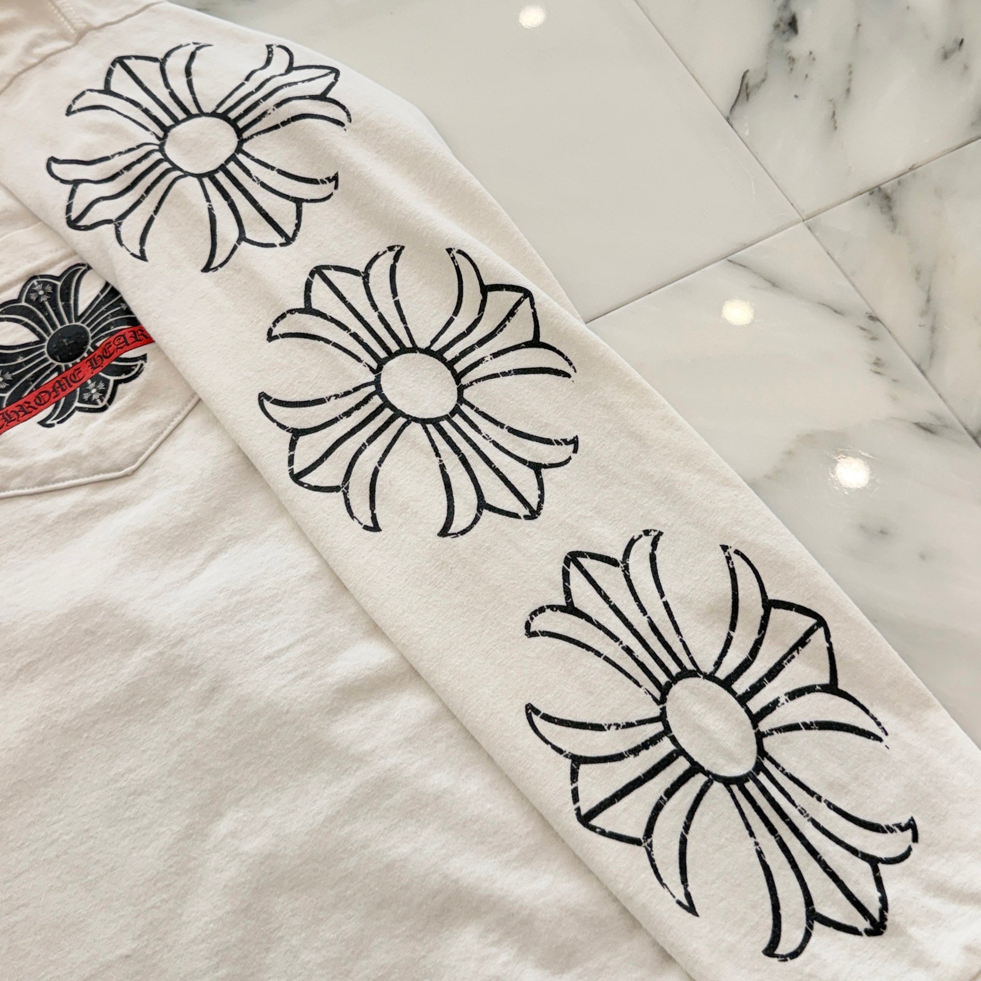 CHROME HEARTS Back Crack Horseshoe Print CH Plus Logo Long Sleeve Tee Size S クロムハーツ バック クラック ホースシュープリント CHプラス ロゴ ロングスリーブ Tシャツ サイズS