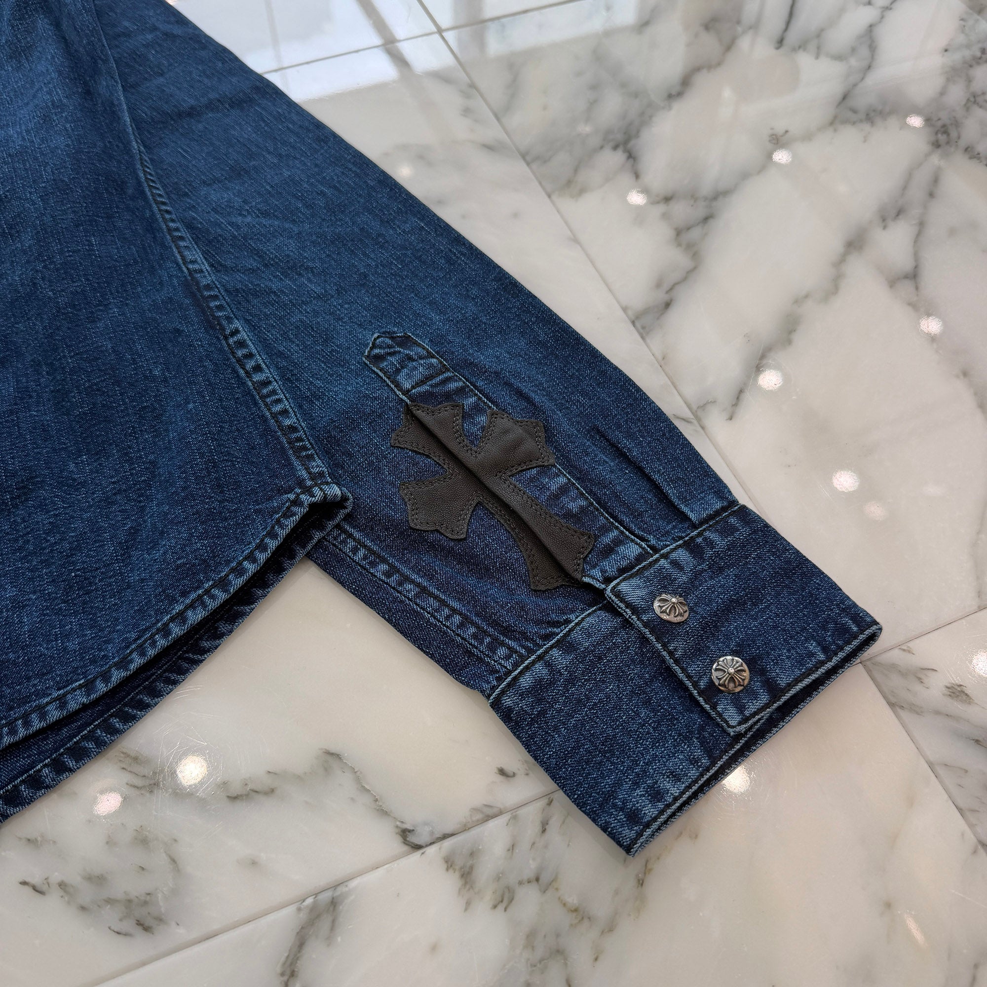 CHROME HEARTS Y NOT Leather Cross Patch Denim Shirt Size L クロムハーツ レザークロスパッチ デニムシャツ サイズL