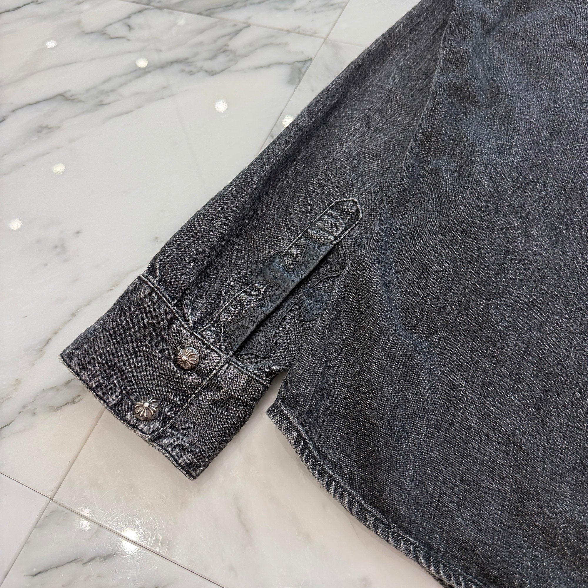 CHROME HEARTS Y NOT Leather Cross Patch Denim Shirts Size XL クロムハーツ ワイノット レザークロスパッチ デニムシャツ サイズXL