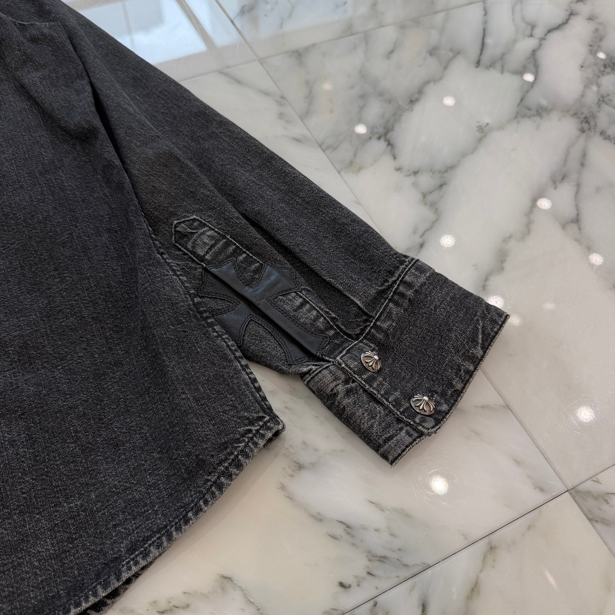 CHROME HEARTS Y NOT Leather Cross Patch Denim Shirts Size XL クロムハーツ ワイノット レザークロスパッチ デニムシャツ サイズXL